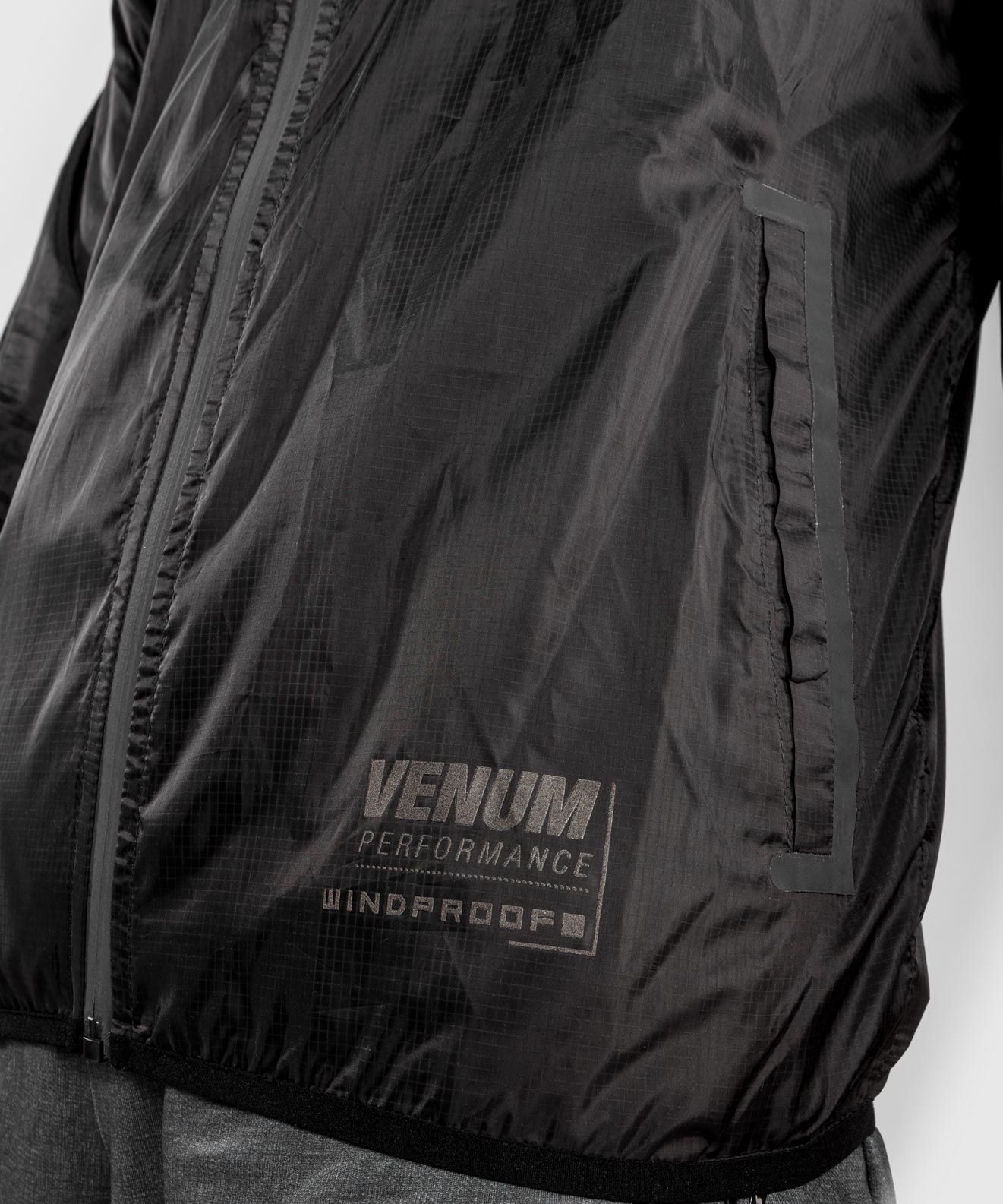 venum-tempest-2-0-windbreaker-schwarz image 6