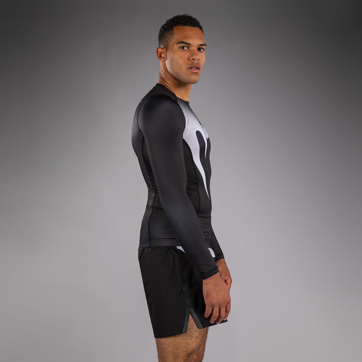 venum-no-gi-rashguard-langarm-schwarz-wei-ibjjf-approved image 2