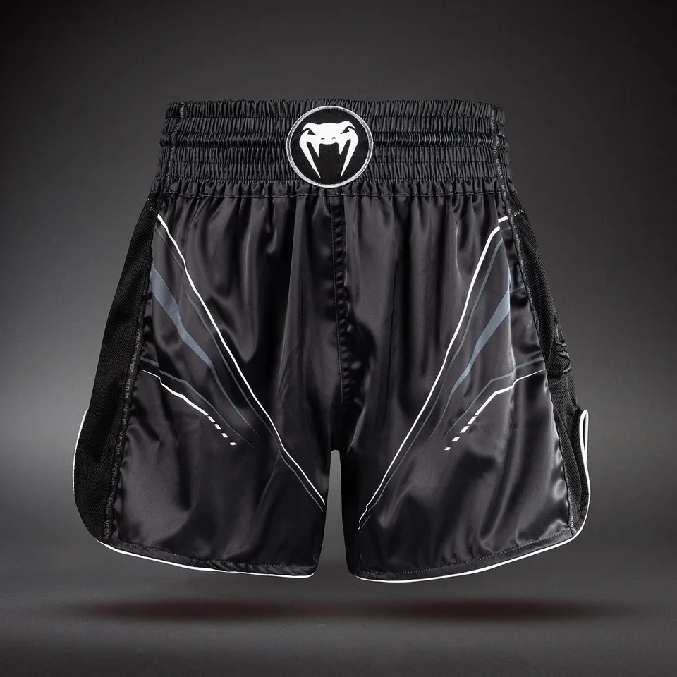 venum-streamline-muay-thai-shorts-schwarz-wei image 1