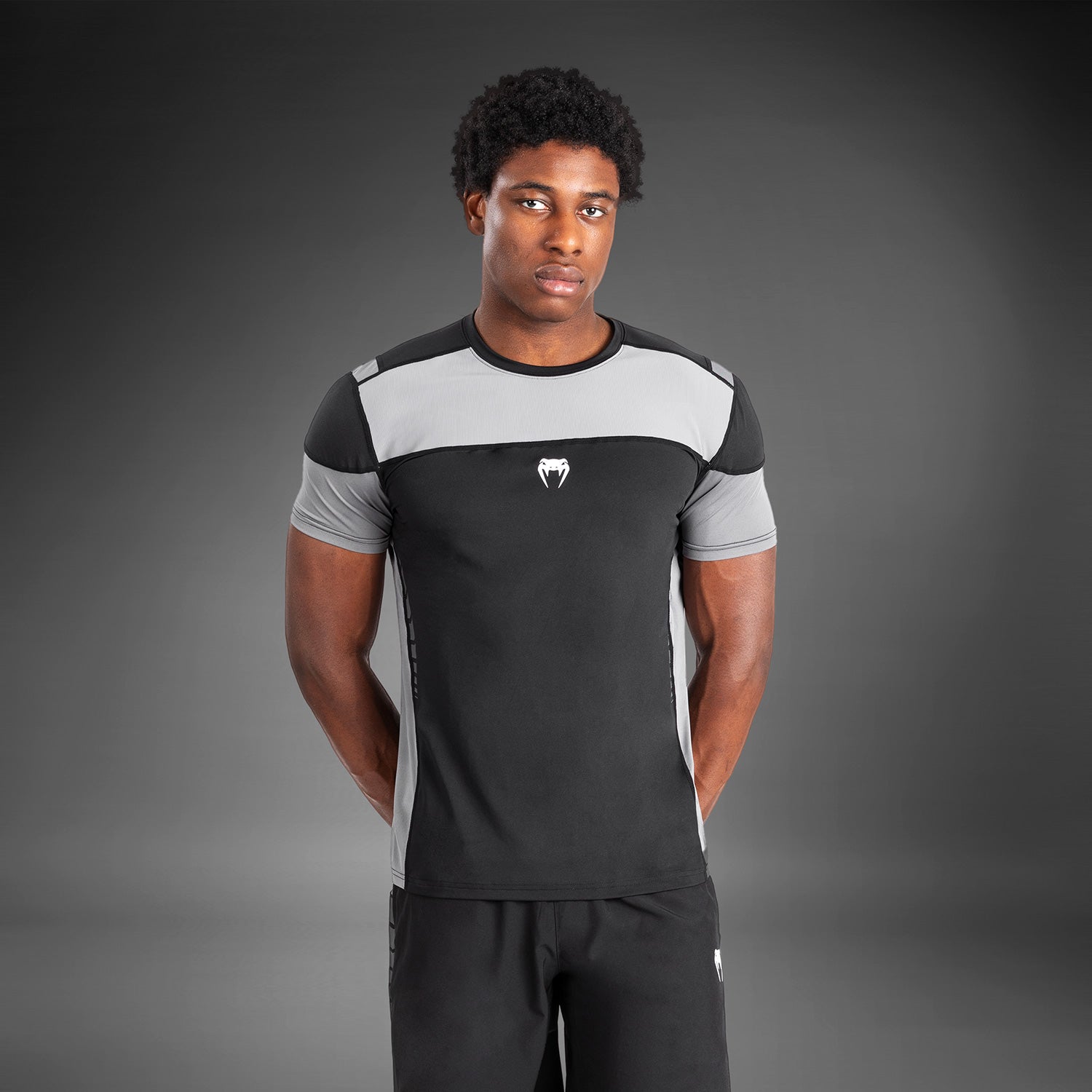 venum-tempest-herren-dry-tech-t-shirt-schwarz-grau image 2