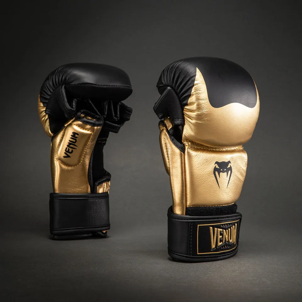 venum-attack-2-0-sparringhandschuhe-leder-gold-schwarz image 1