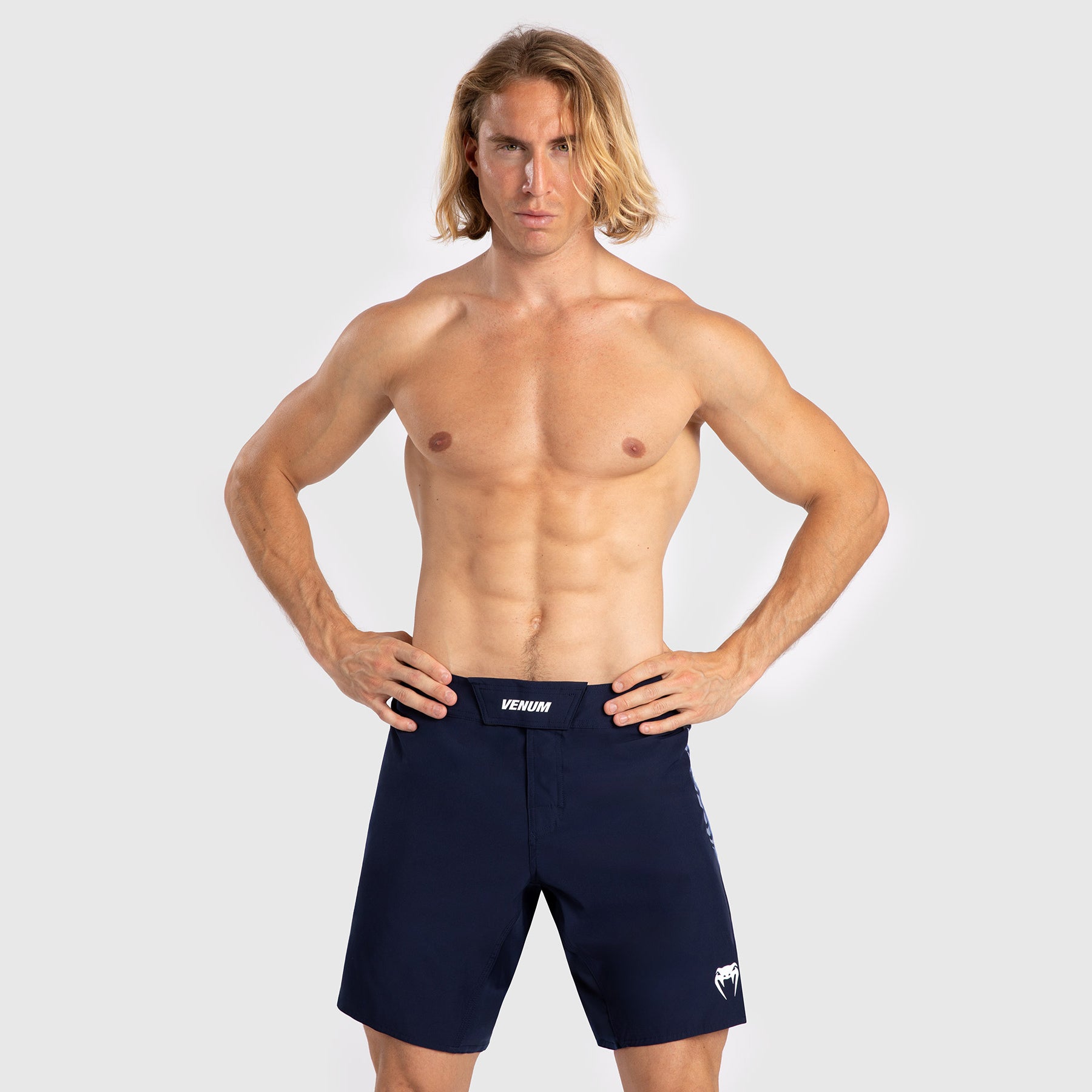 venum-tempest-herren-kampfshorts-marineblau-blau image 1