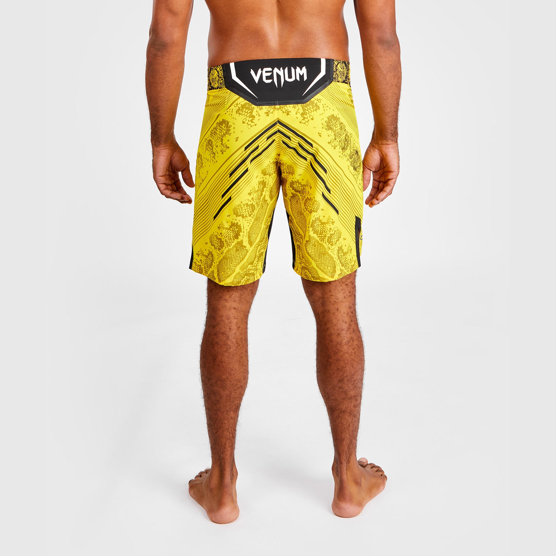 venum-ufc-adrenaline-authentic-fight-night-kampfshorts-lange-passform-herren-gel image 7