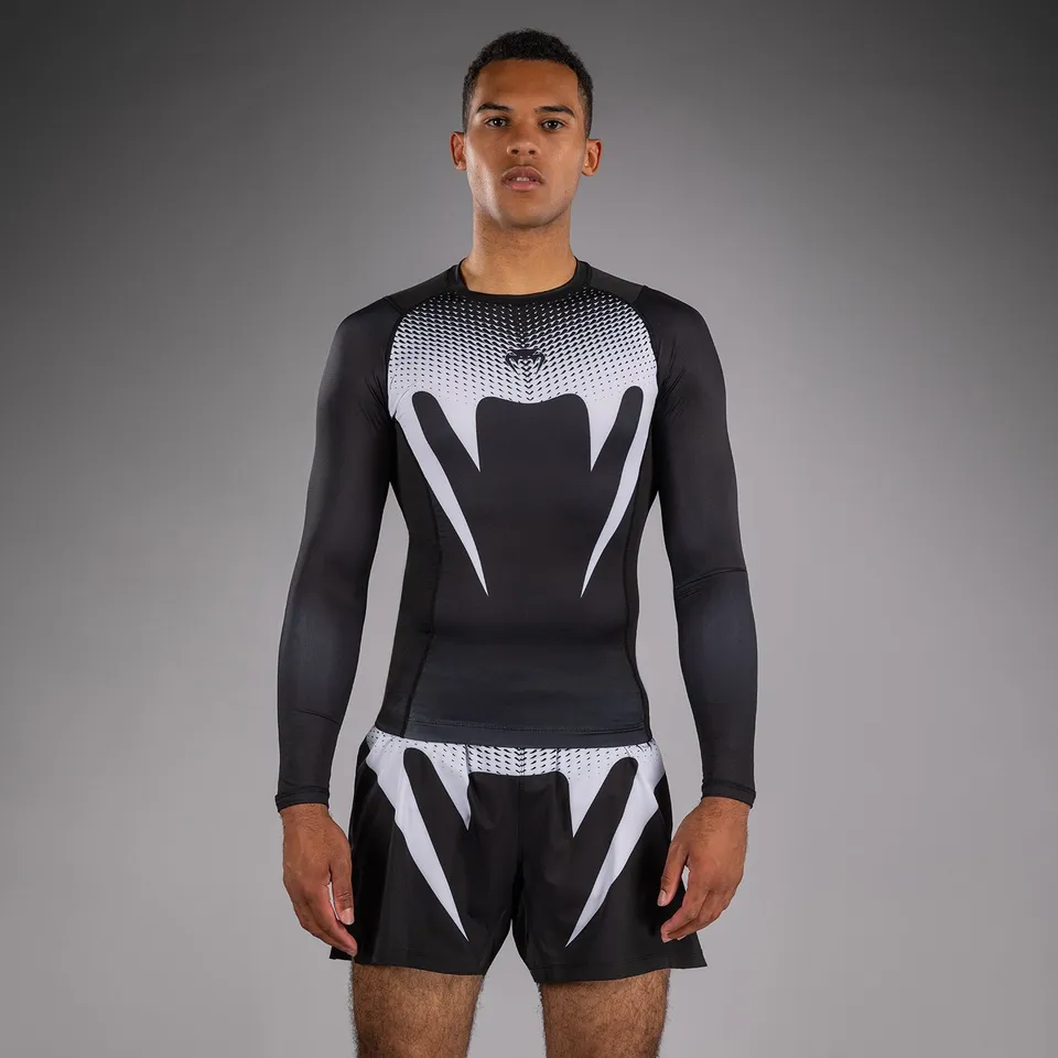 venum-no-gi-rashguard-langarm-schwarz-wei-ibjjf-approved image 1