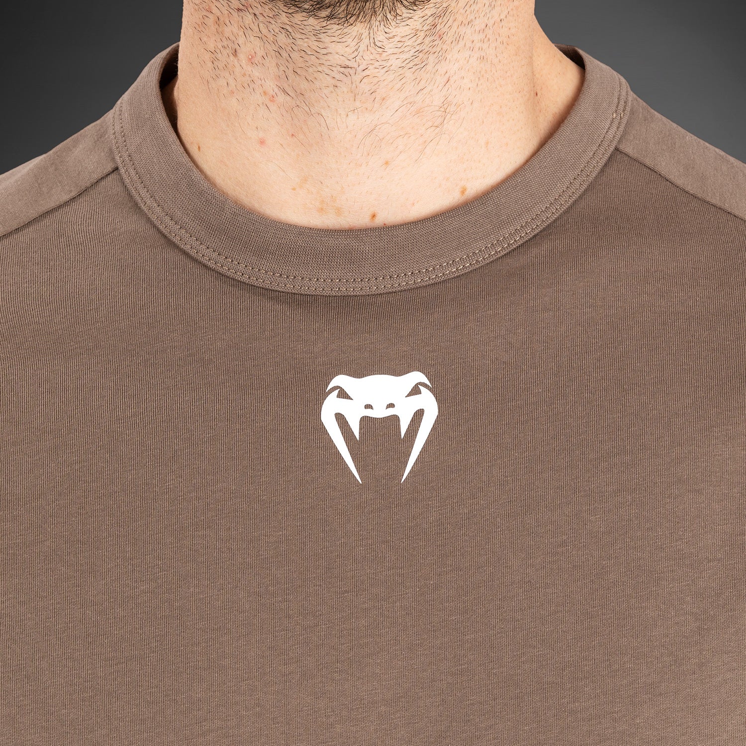 ufc-adrenaline-by-venum-fight-week-herren-langarm-t-shirt-bronze image 5