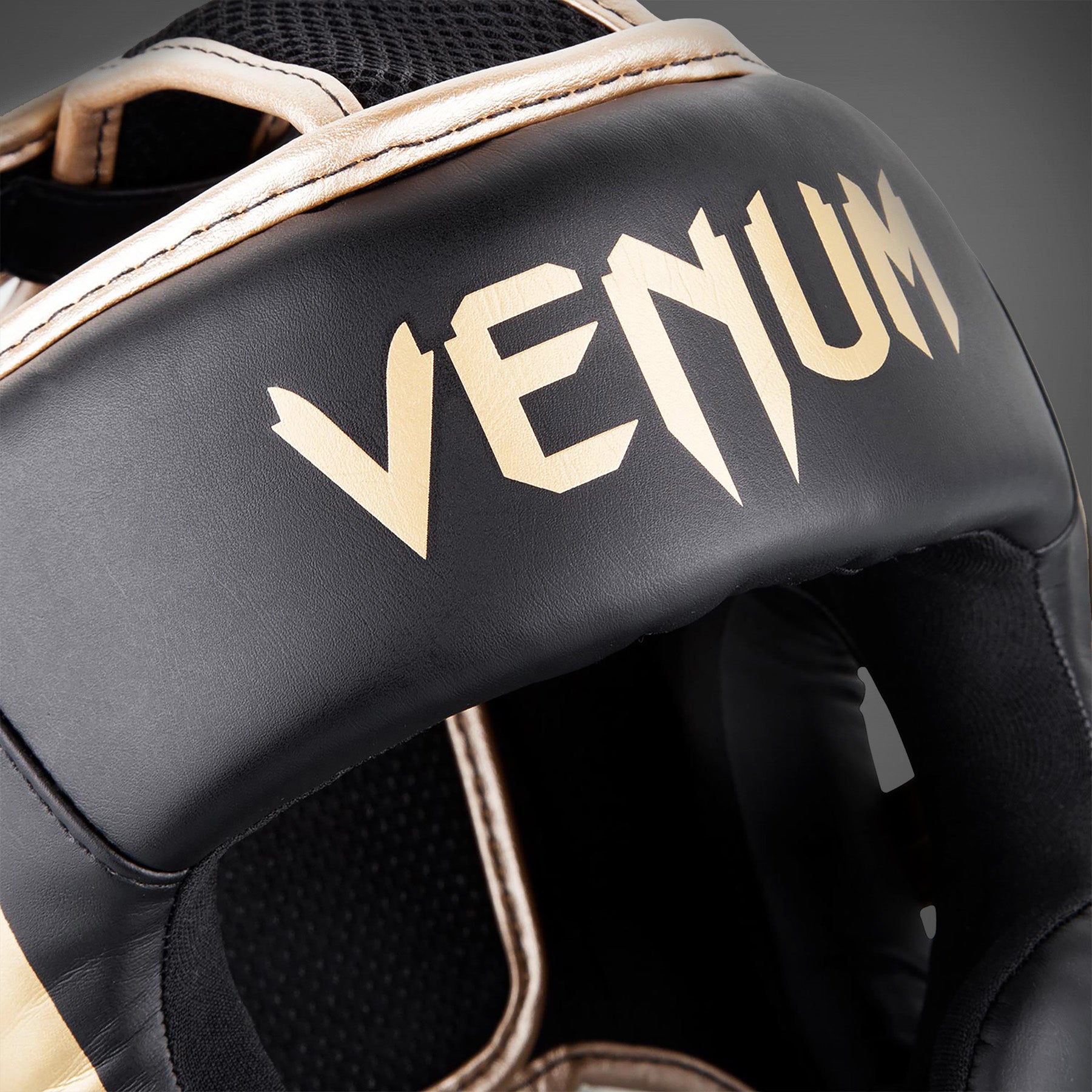 venum-elite-kopfschutz-schwarz-gold image 6
