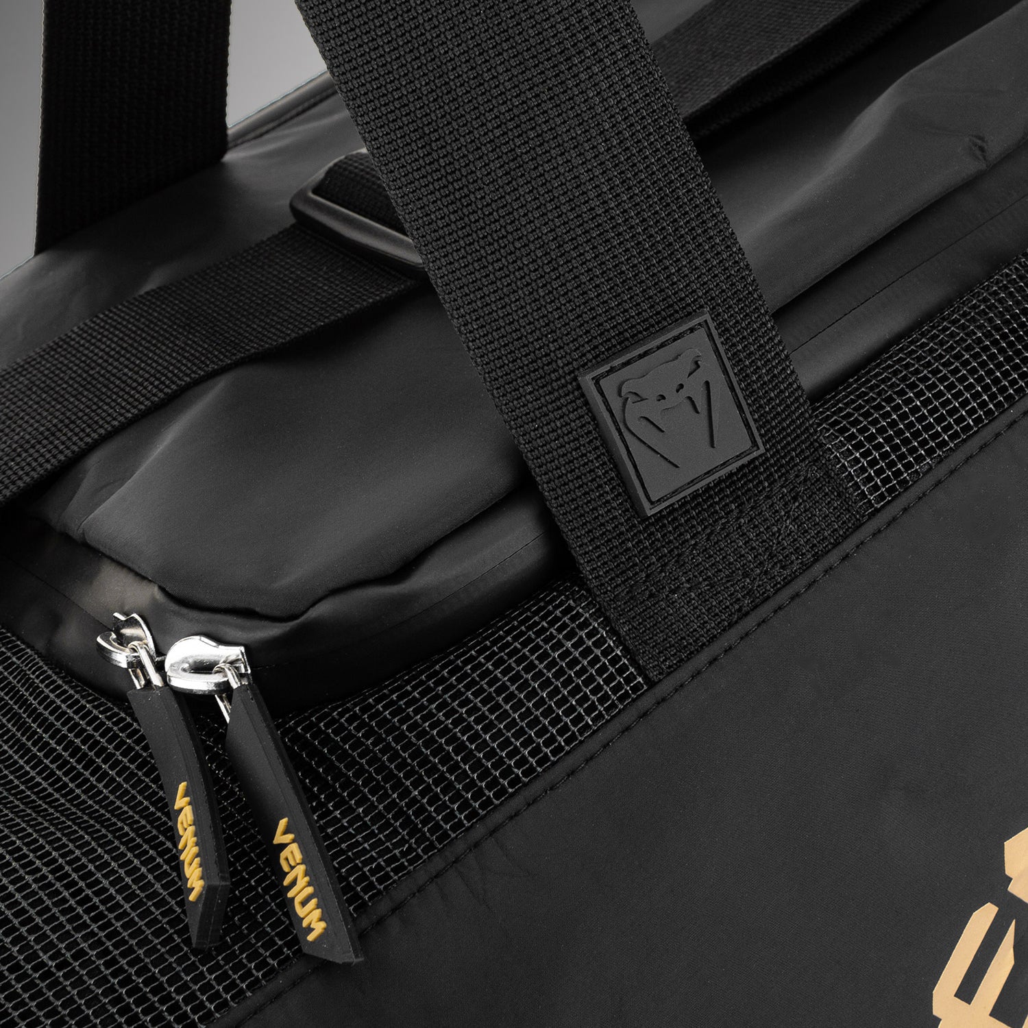 venum-trainer-lite-evo-sporttasche-schwarz-gold image 5