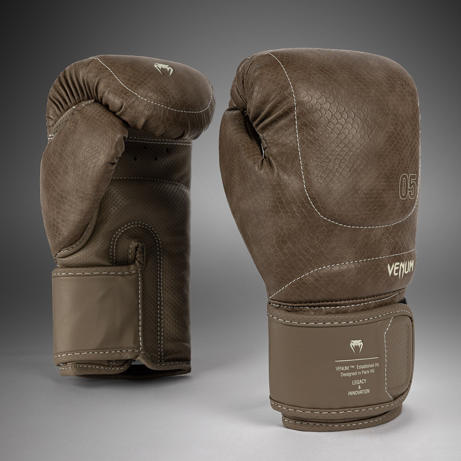 venum-impact-evo-scales-boxhandschuhe-braun image 3