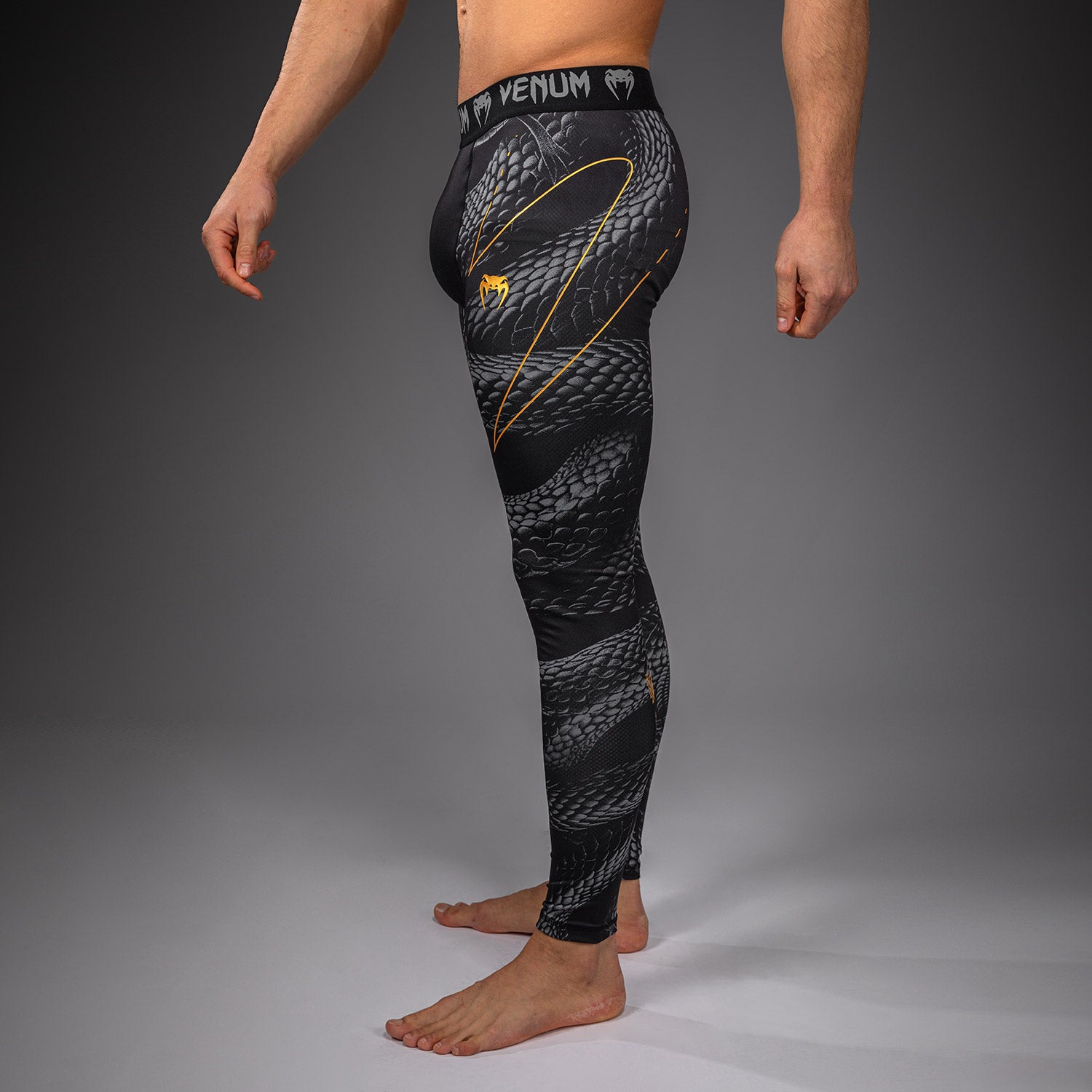 venum-matupa-spats-schwarz-grau-gold-herren image 2