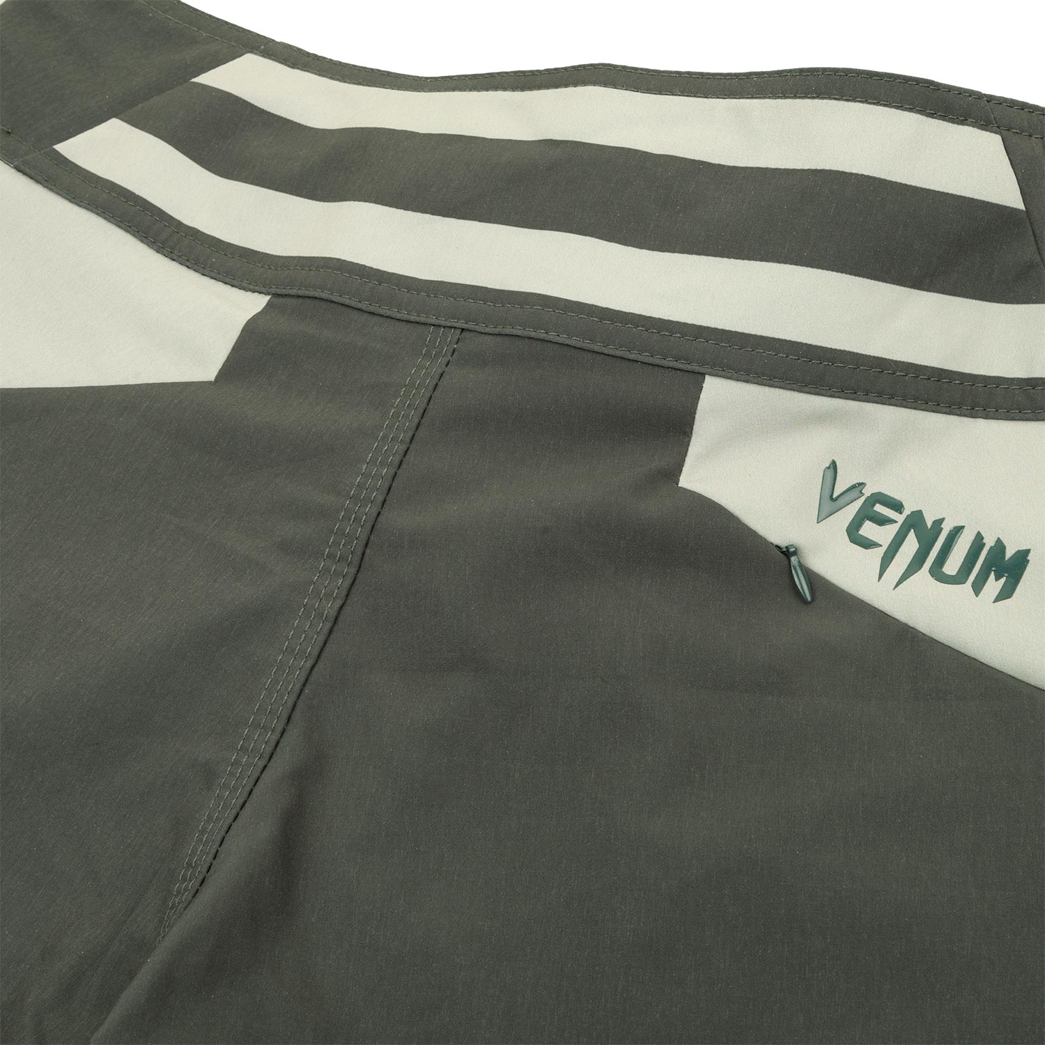 venum-cargo-badeshorts-dark-khaki-beige image 7