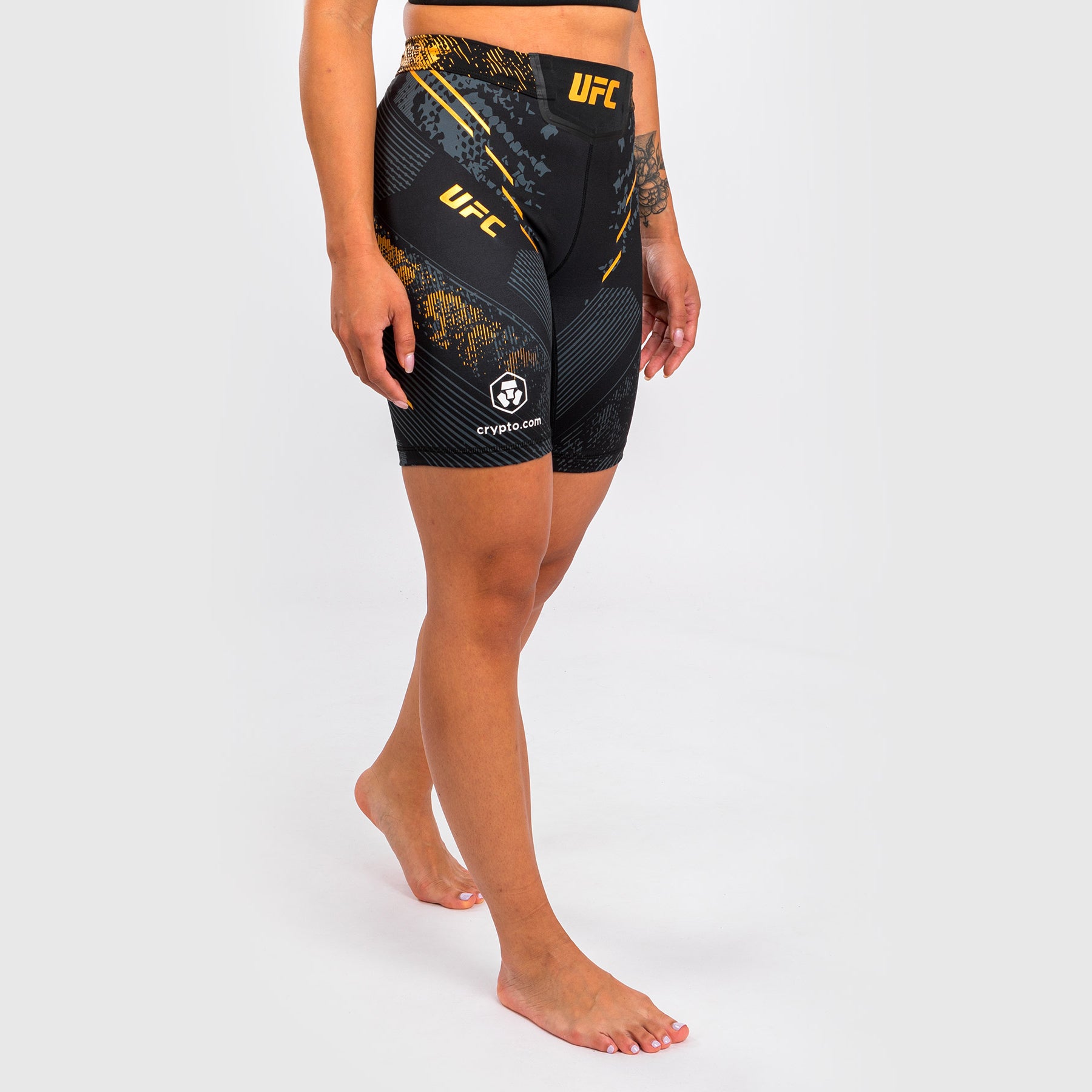 ufc-adrenaline-by-venum-authentic-fight-night-vale-tudo-short-damen-lange-passfo image 4