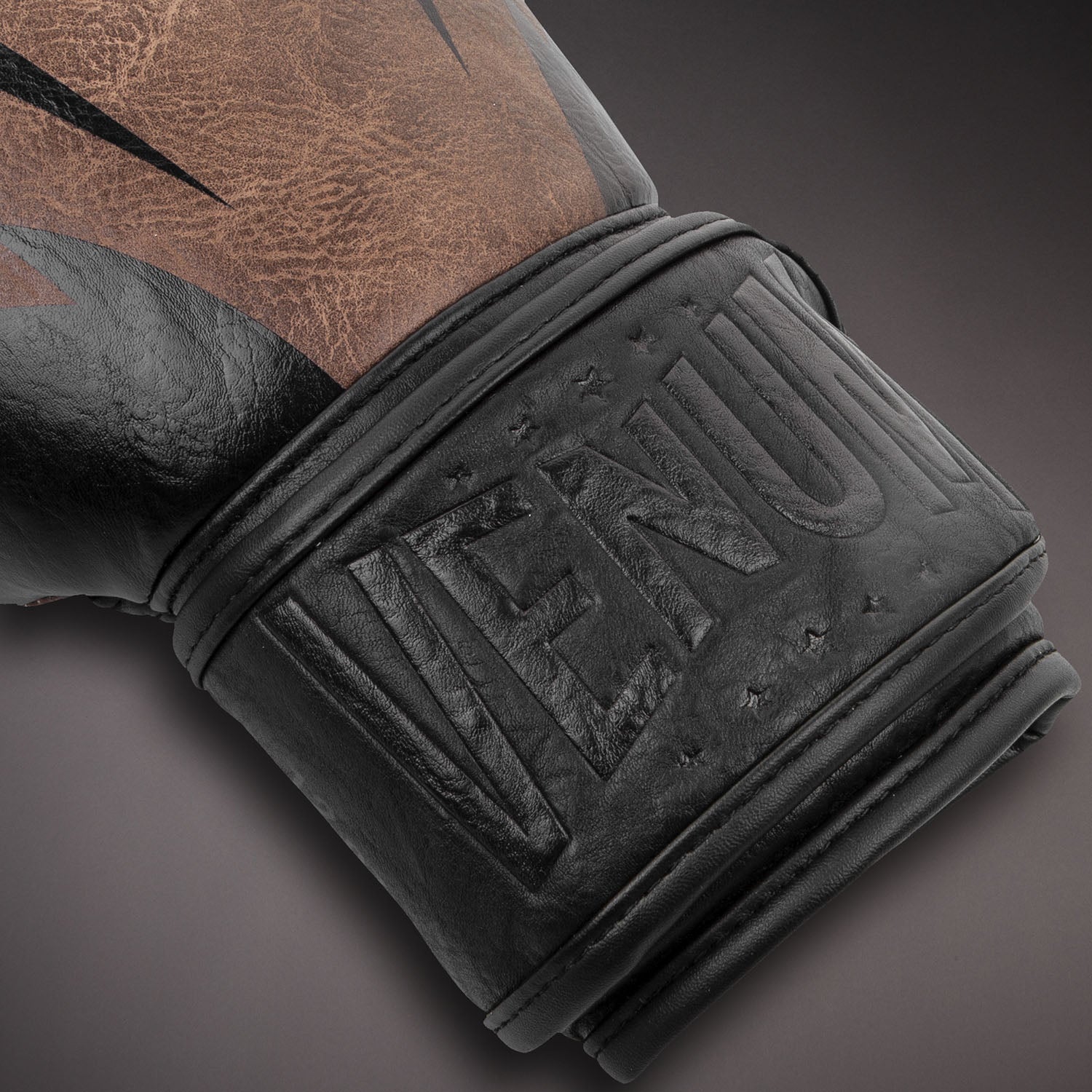 venum-impact-boxhandschuhe-braun image 3
