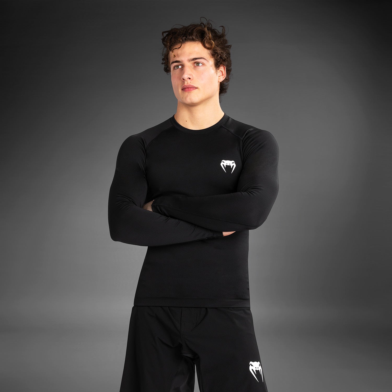 venum-contender-rashguard-langarm-herren-schwarz-wei image 4