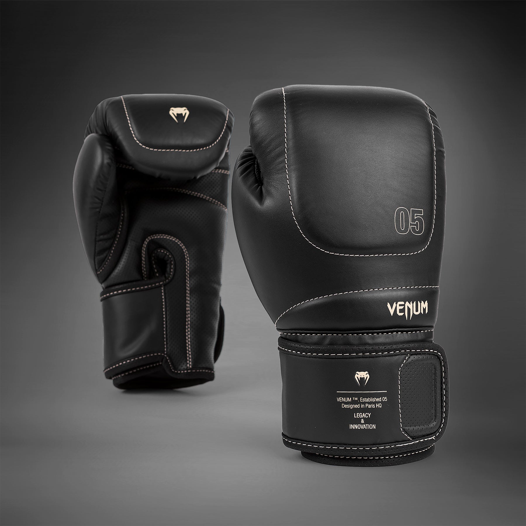 venum-impact-evo-boxhandschuhe-schwarz image 1