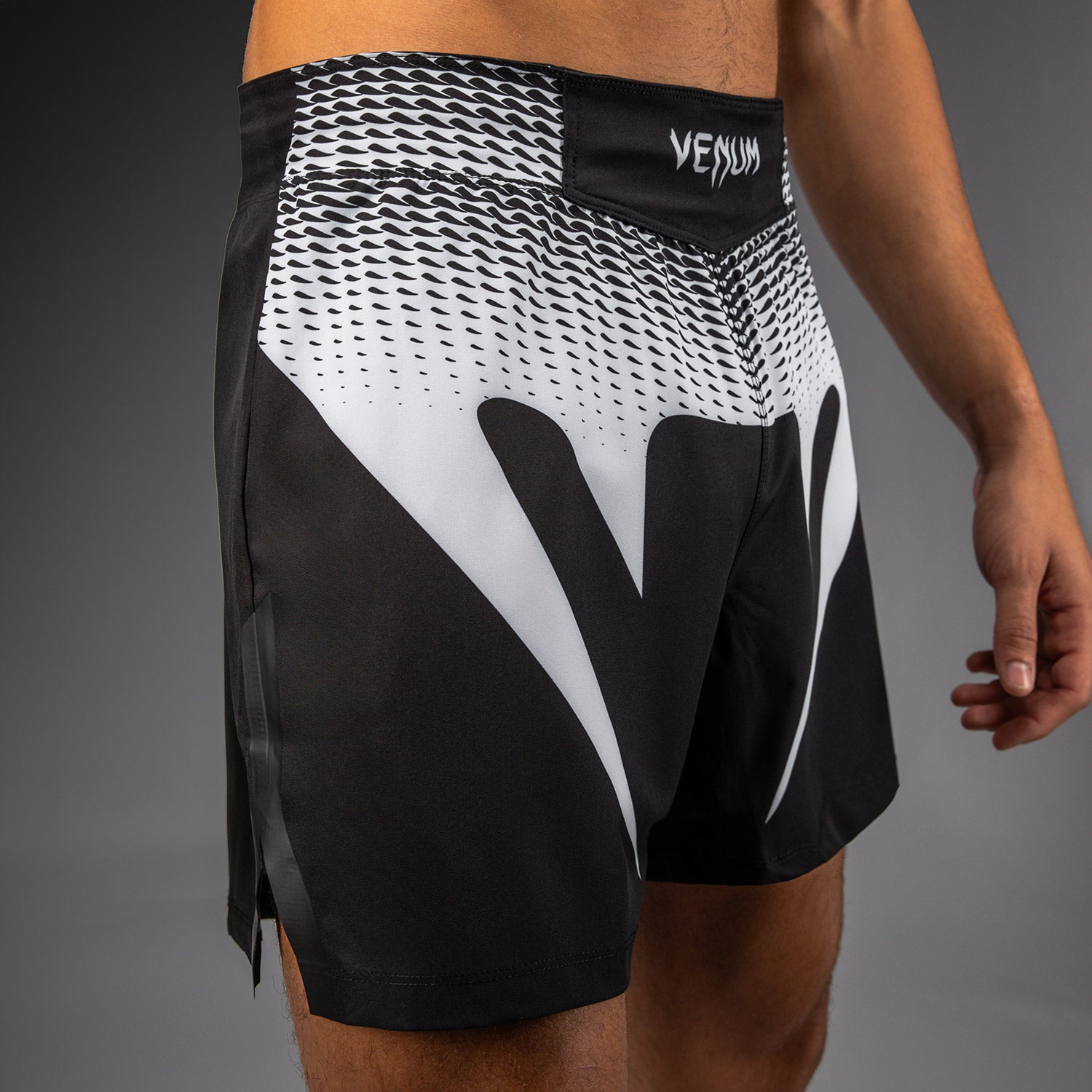 venum-no-gi-fightshorts-schwarz-wei image 5