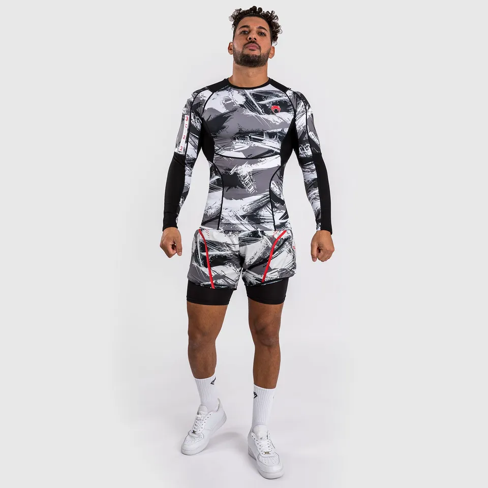 venum-electron-3-0-rashguard-langarm-herren-grau-rot image 1