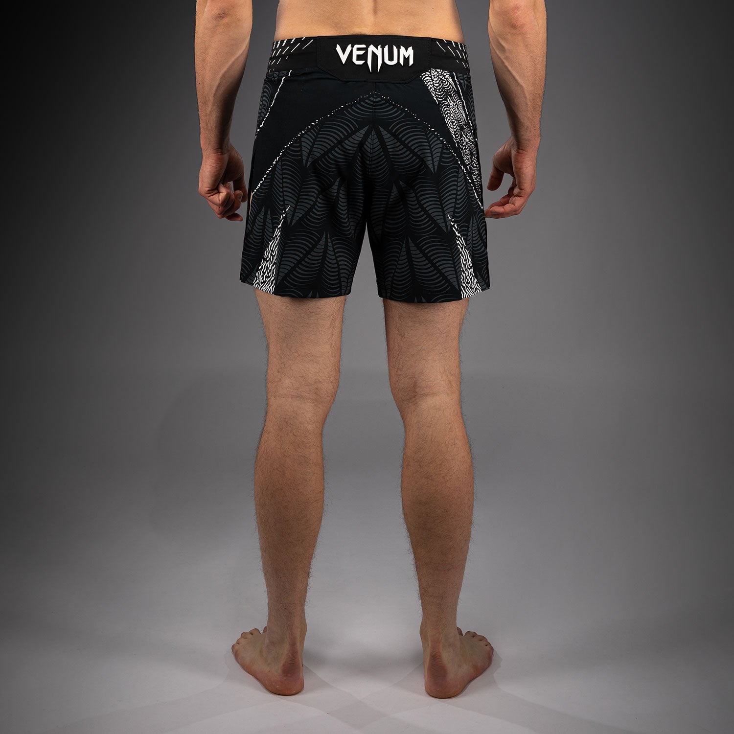 venum-ufc-zenith-authentic-fight-night-gladiator-fight-short-herren-schwarz image 3