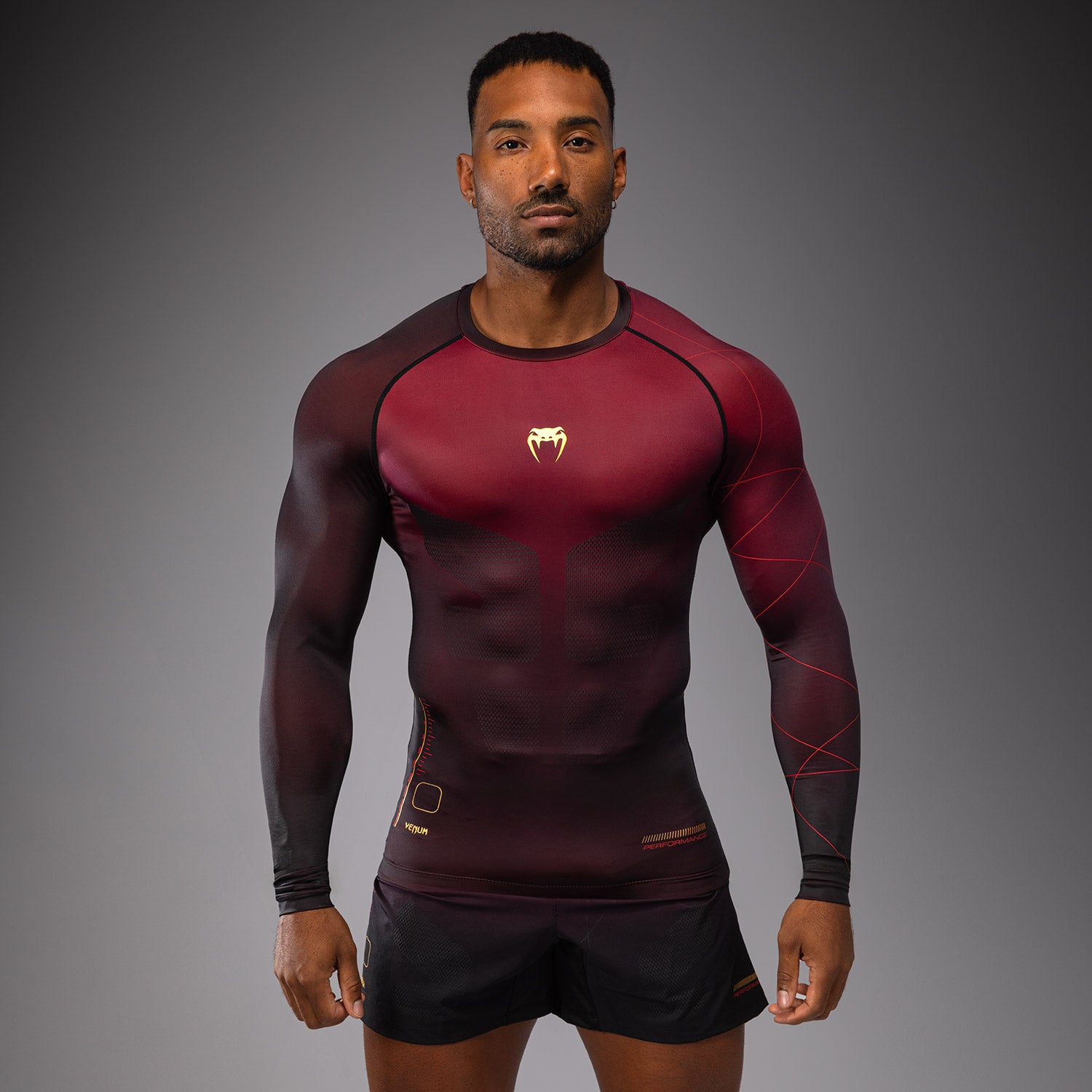venum-tactical-xt-herren-langarm-rashguard-schwarz-burgund-gold image 1