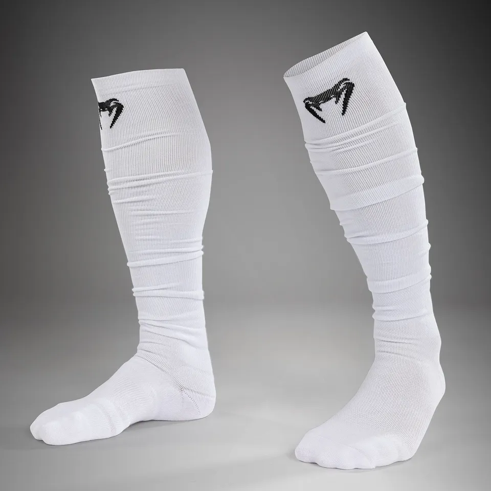 venum-elite-performance-lange-socken-wei-schwarz image 1