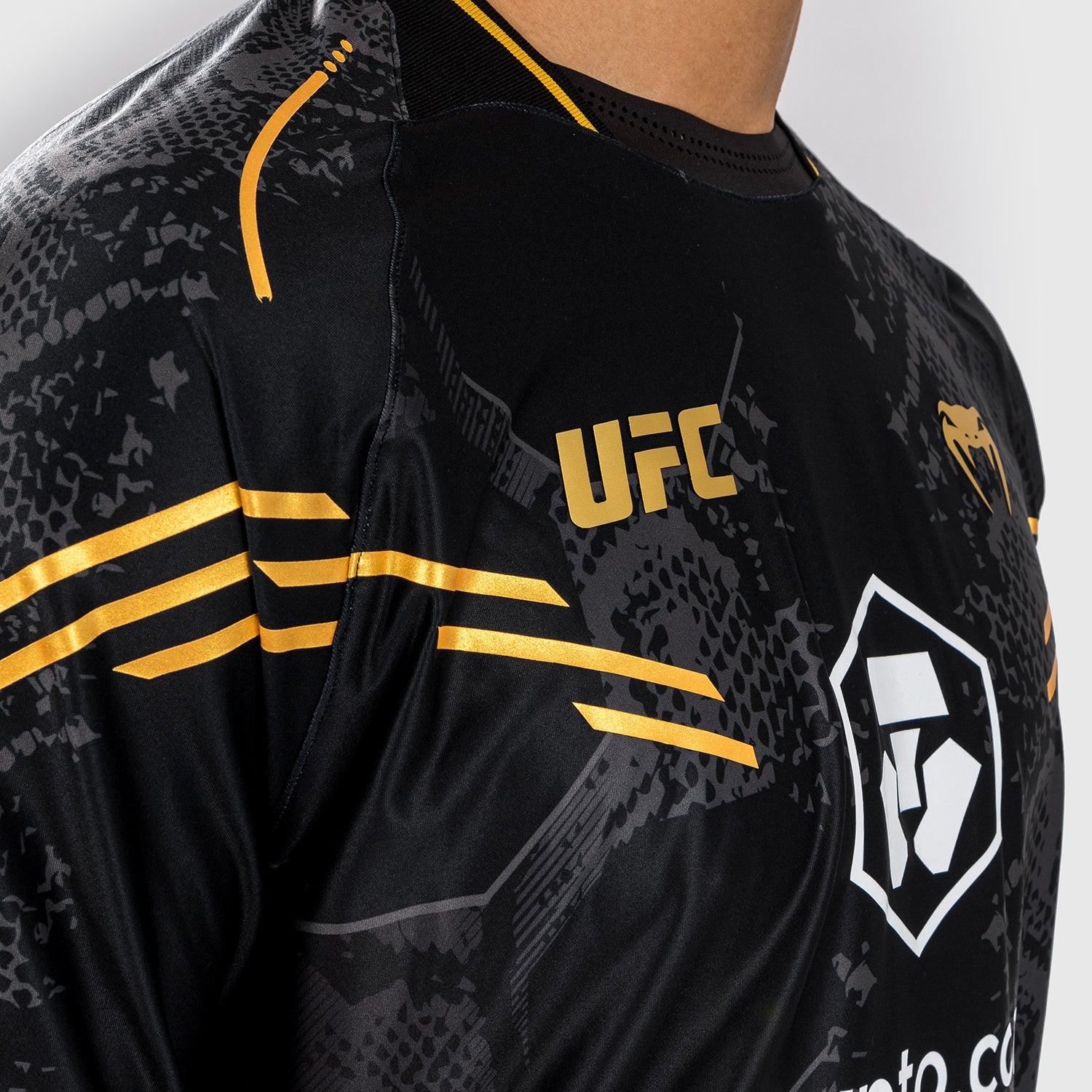 venum-ufc-adrenaline-authentic-fight-night-walkout-jersey-champion-herren-schwar image 8