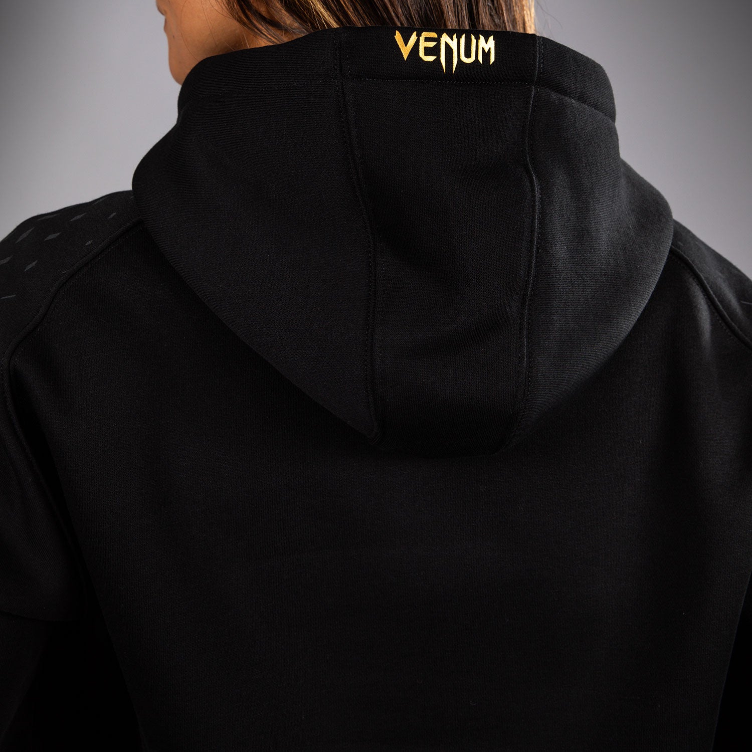 ufc-zenith-by-venum-replica-pullover-hoodie-damen-champion image 5