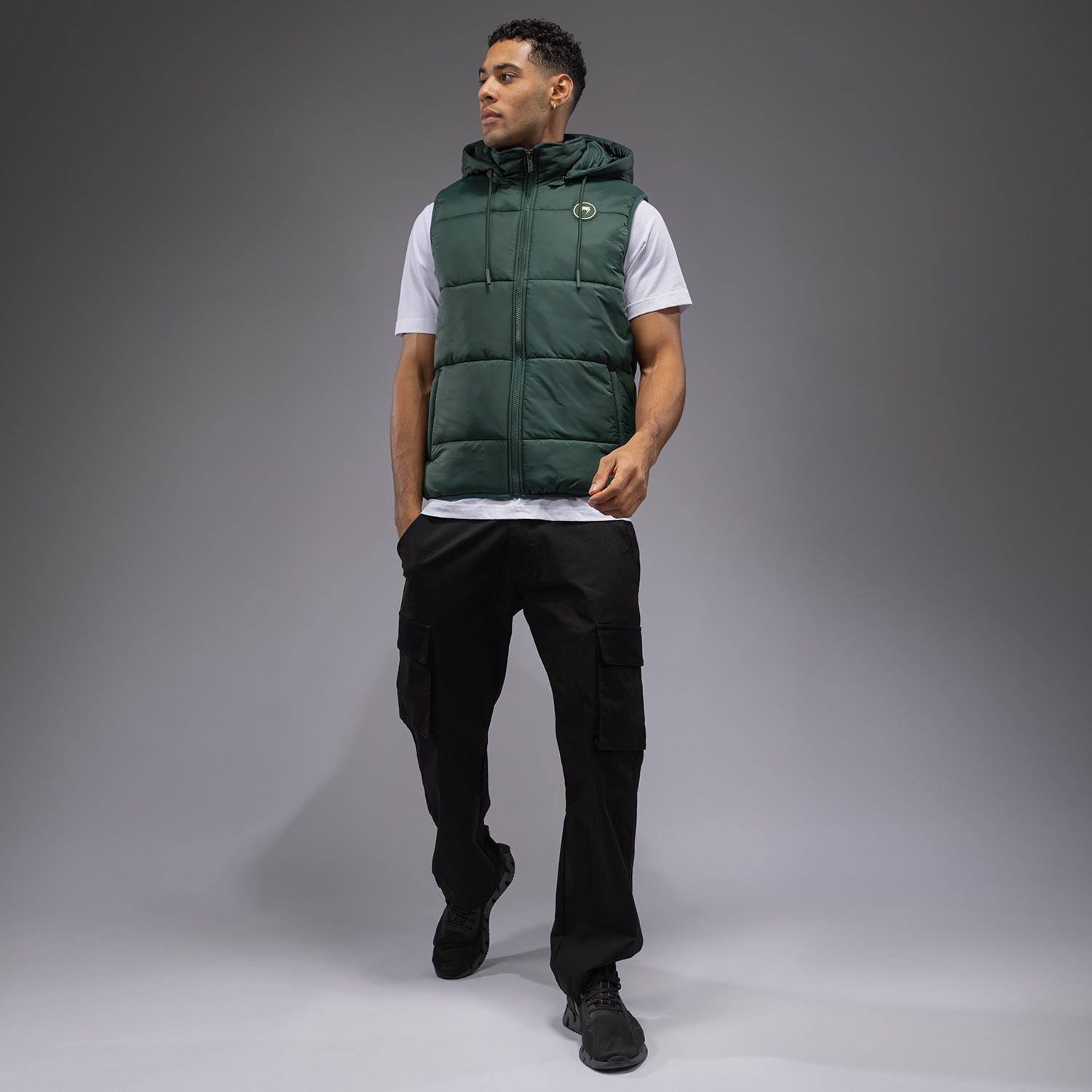 venum-urban-guard-daunenweste-herren-waldgr-n image 2