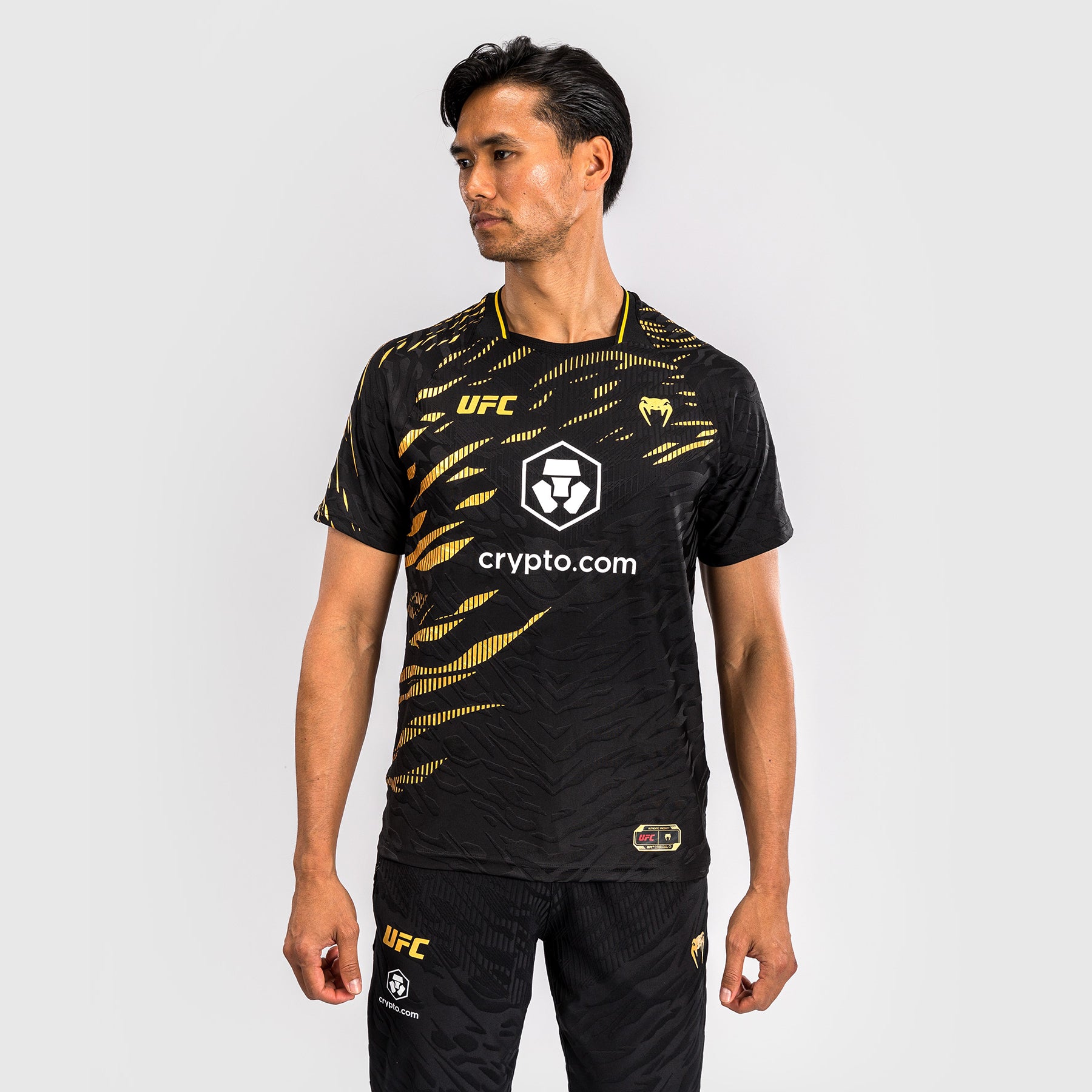 ufc-fusion-by-venum-authentic-fight-night-walkout-jersey-herren-champion image 3