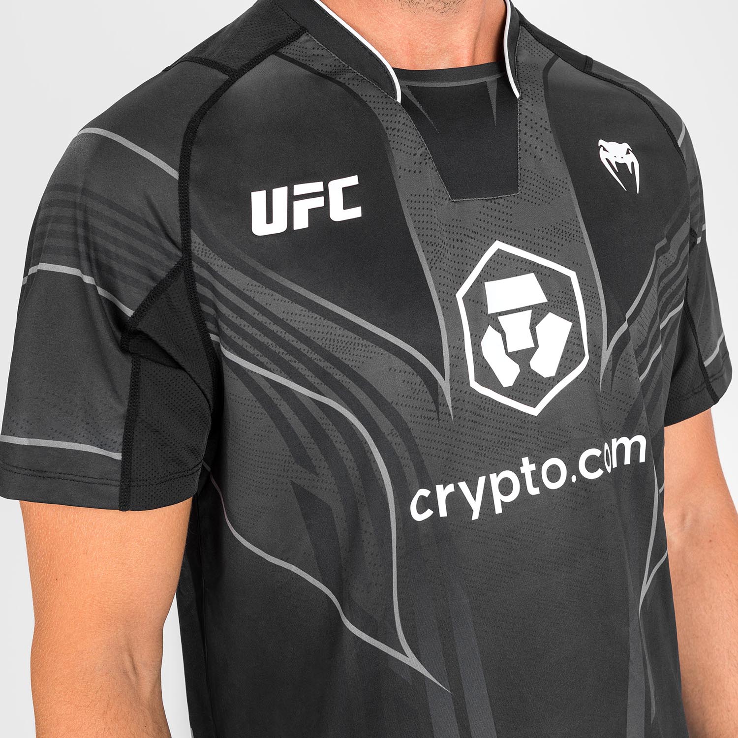 venum-ufc-authentic-fight-night-2-0-herren-walkout-jersey-schwarz image 6
