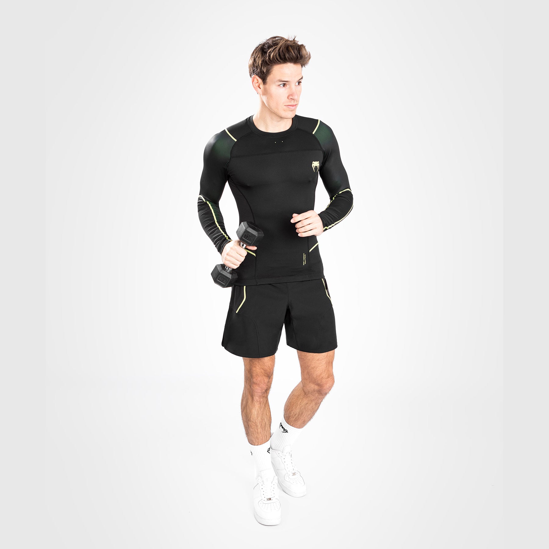 venum-fusion-2-0-rashguard-herren-langarm-schwarz-gelb image 3