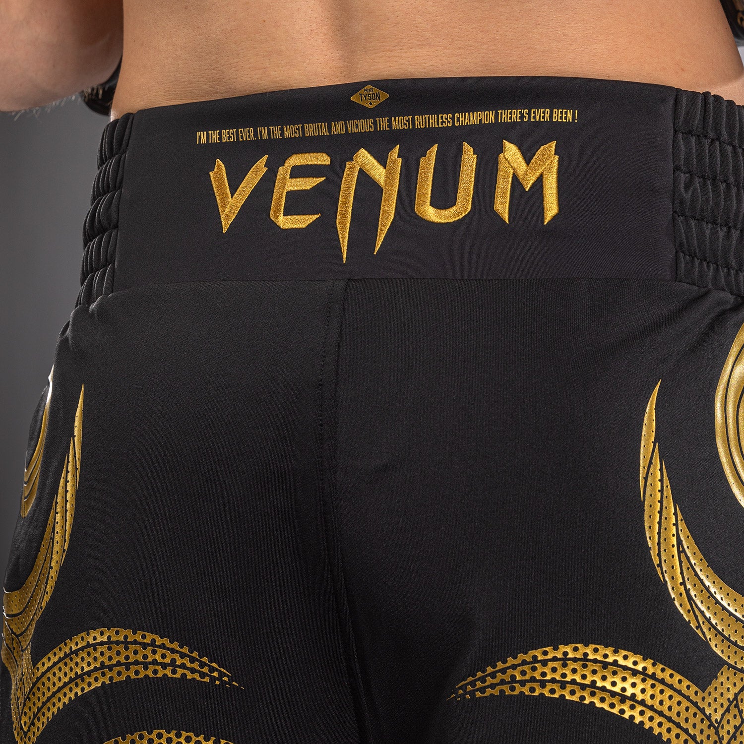 venum-x-mike-tyson-tiger-boxshorts-schwarz-gold image 6
