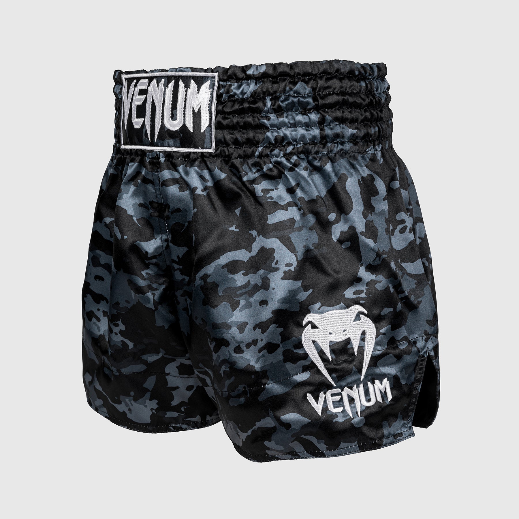 venum-classic-muay-thai-shorts-dark-camo image 2