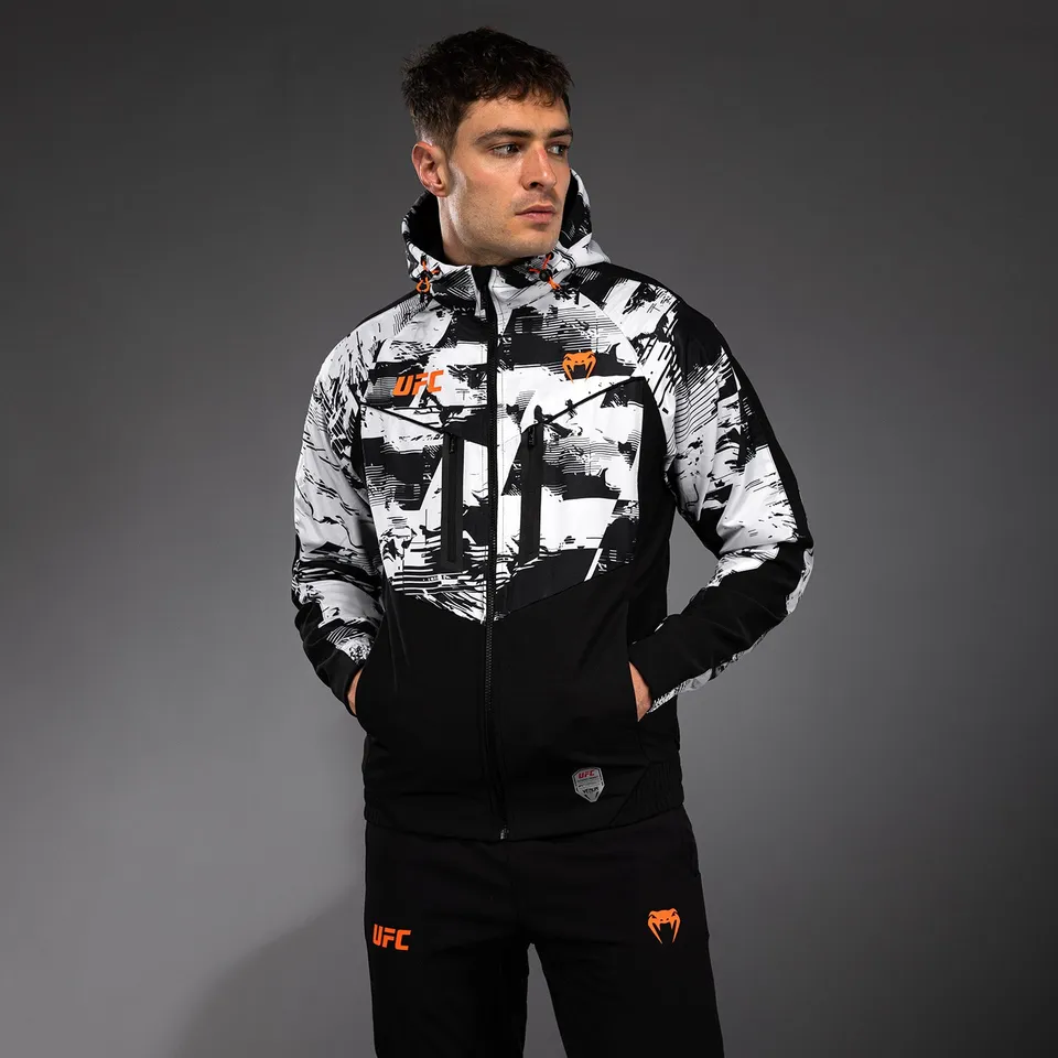 ufc-zenith-by-venum-authentic-fight-week-zip-hoodie-herren-wei image 1