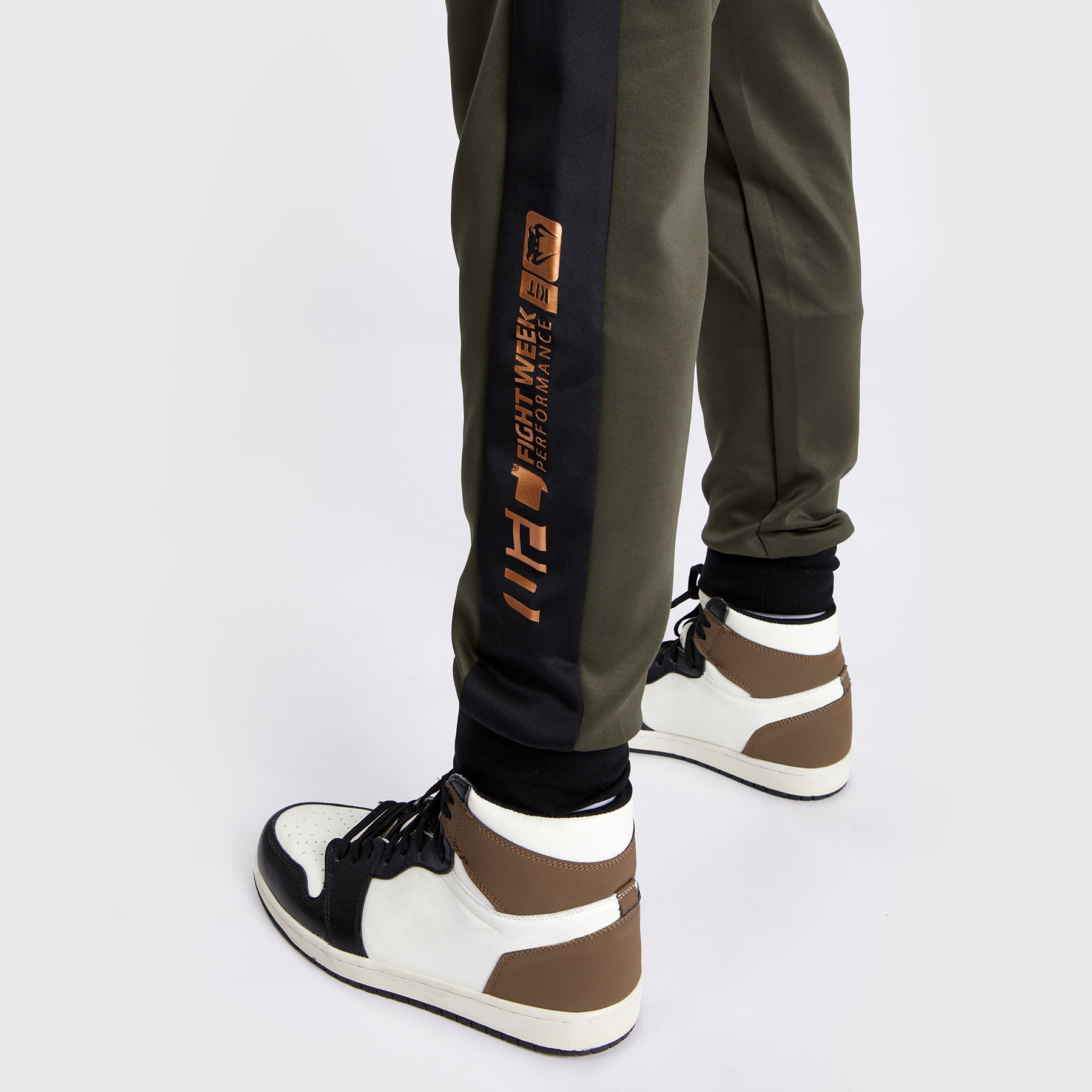 ufc-adrenaline-by-venum-fight-week-herren-performance-jogginghose-khaki-bronze image 5