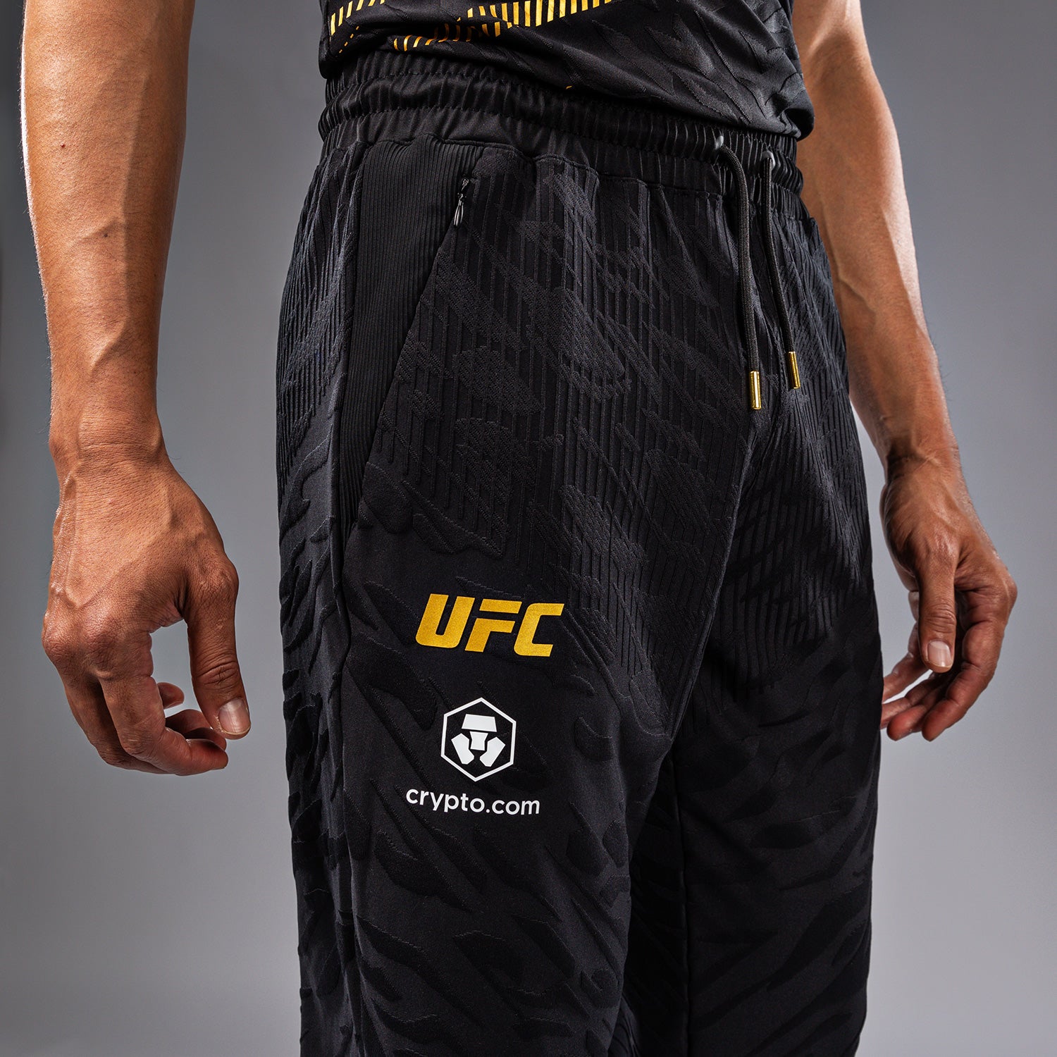 ufc-fusion-by-venum-authentic-fight-night-walkout-hose-champion-herren image 4