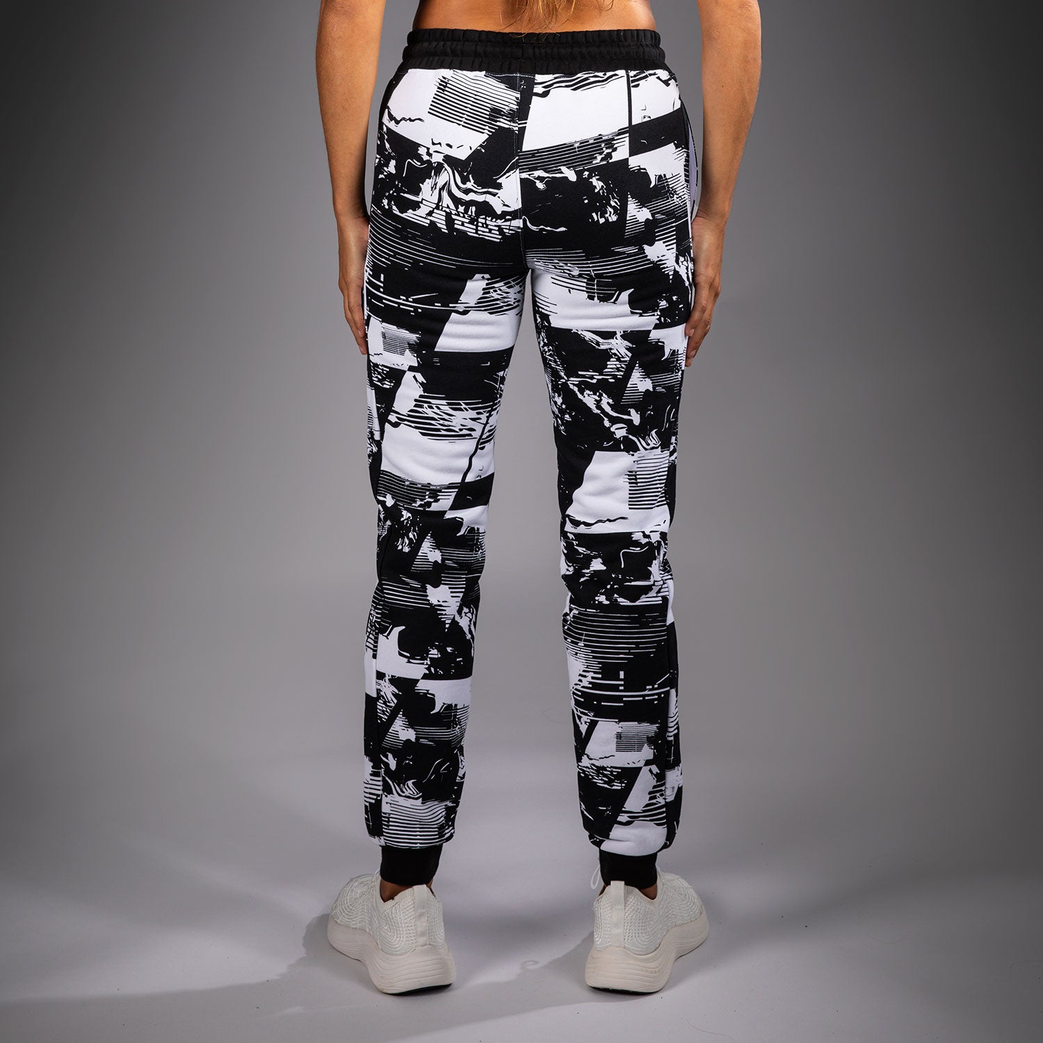 ufc-zenith-by-venum-authentic-fight-week-hose-wei-damen image 4