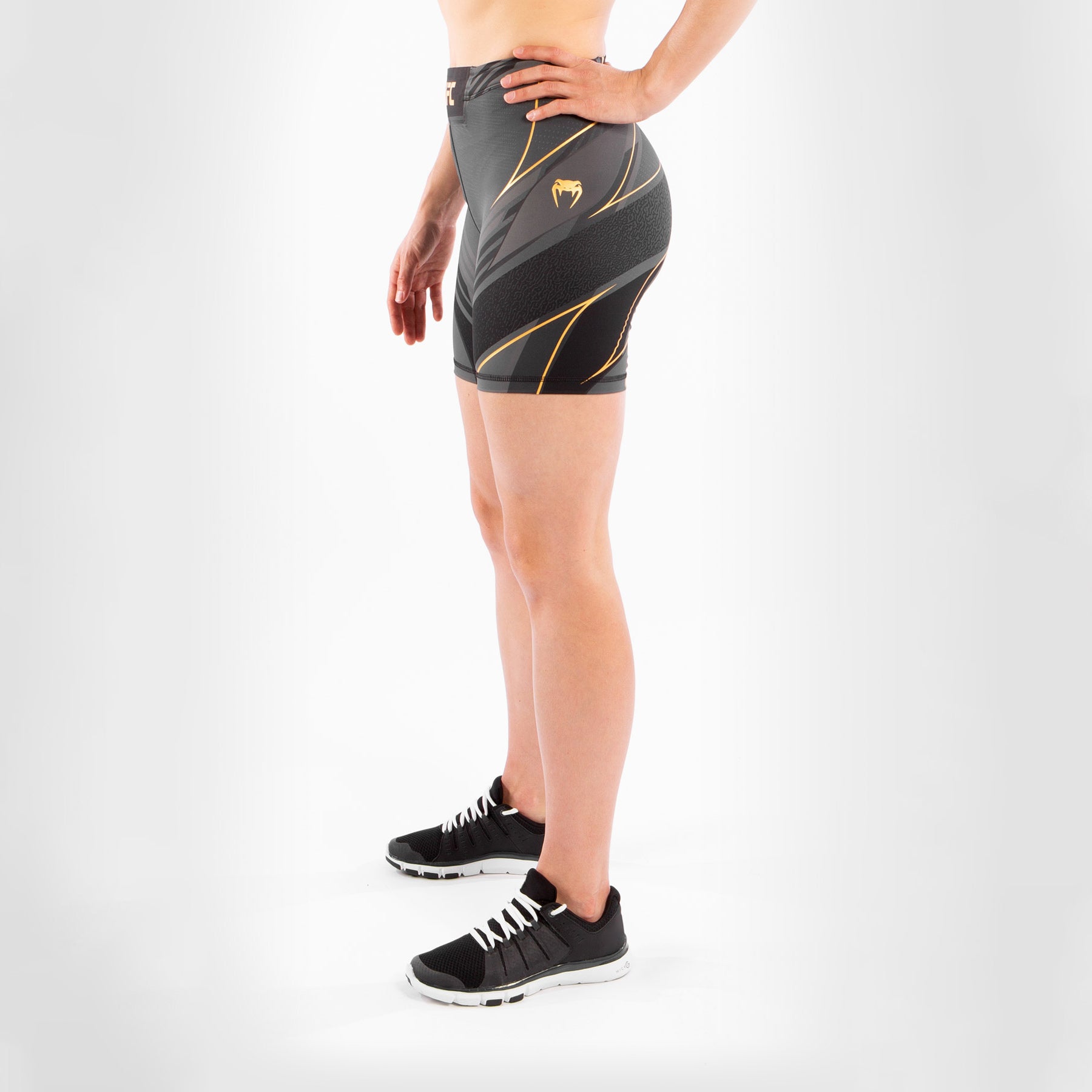venum-ufc-authentic-fight-night-damen-vale-tudo-shorts-long-fit-champion-schwarz image 4