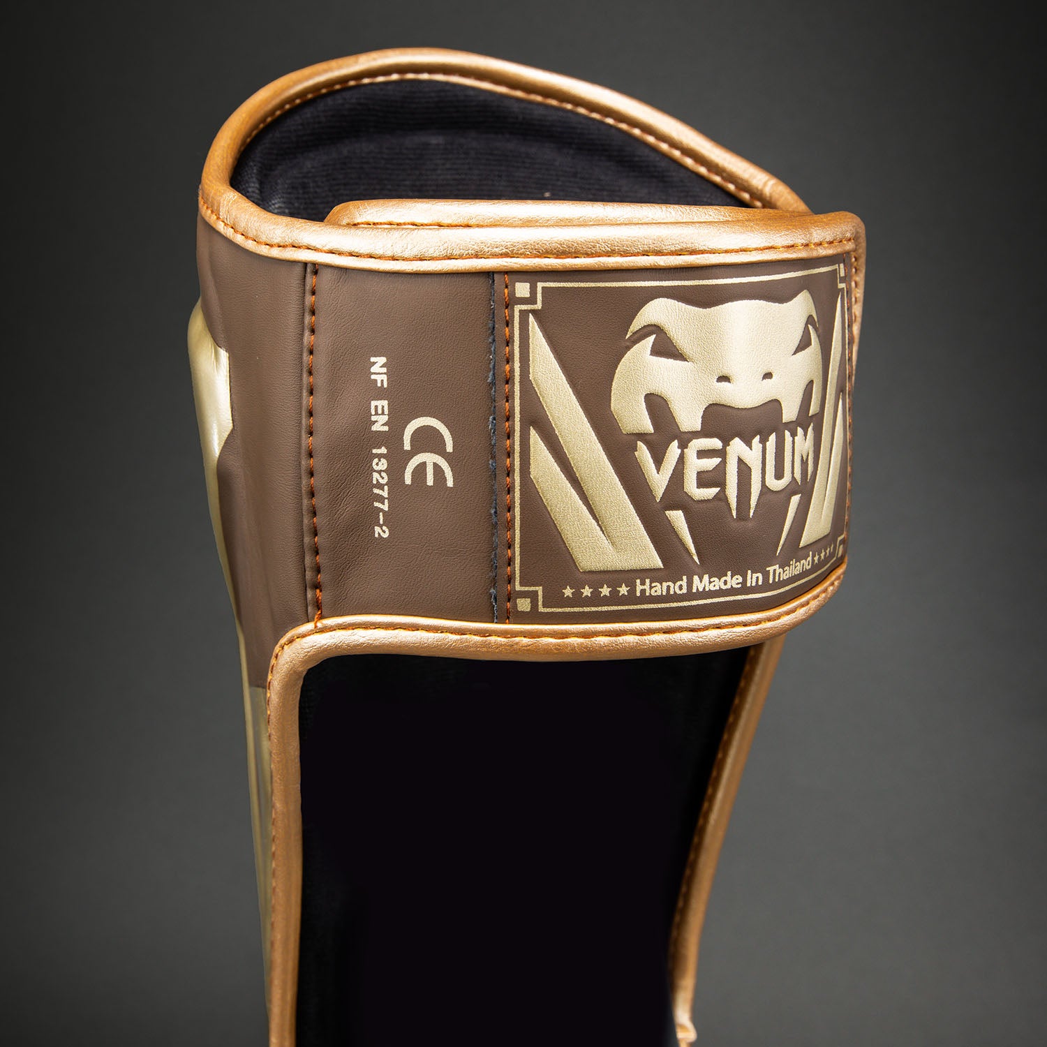 venum-elite-schienbeinschoner-dunkelbraun image 5