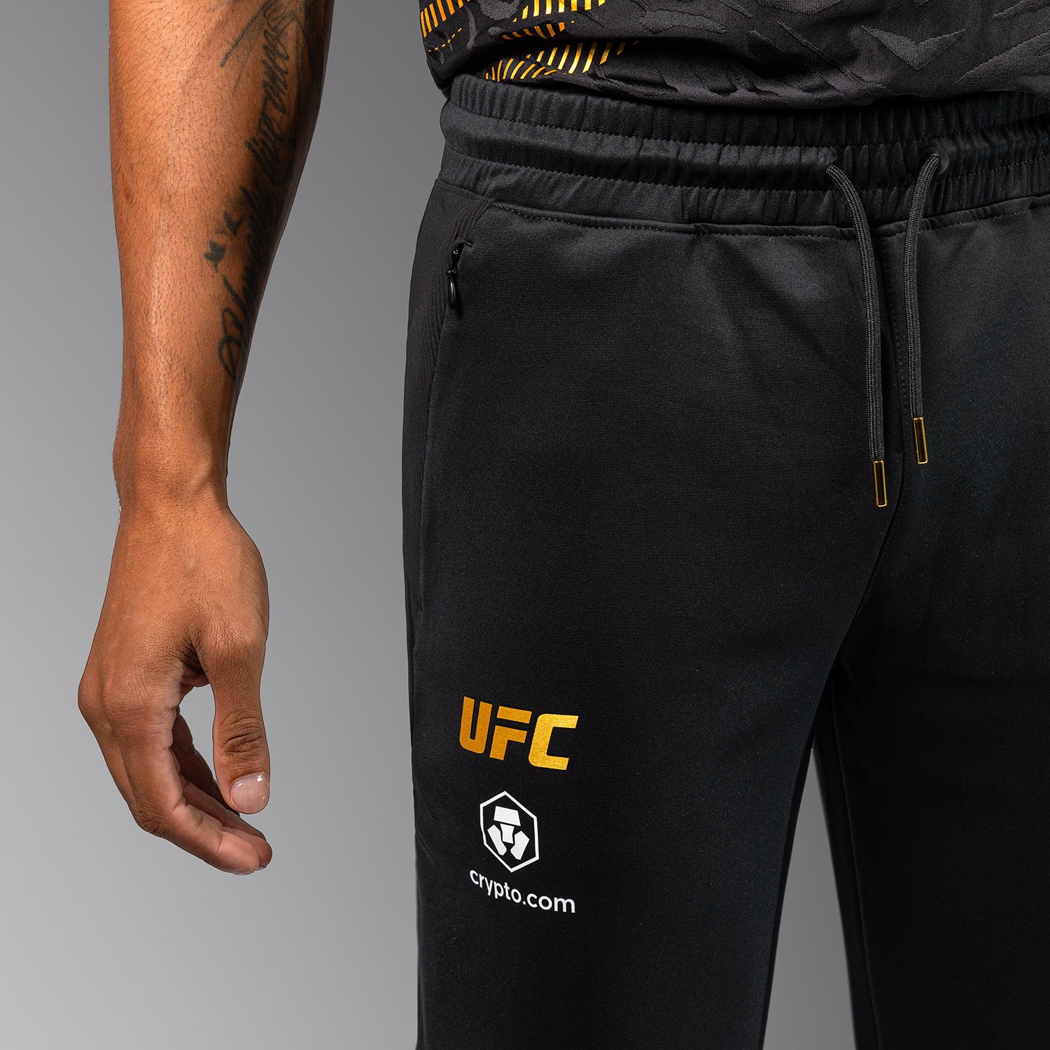 venum-ufc-fusion-by-venum-authentic-fight-night-straight-leg-walkout-hose-champi image 5