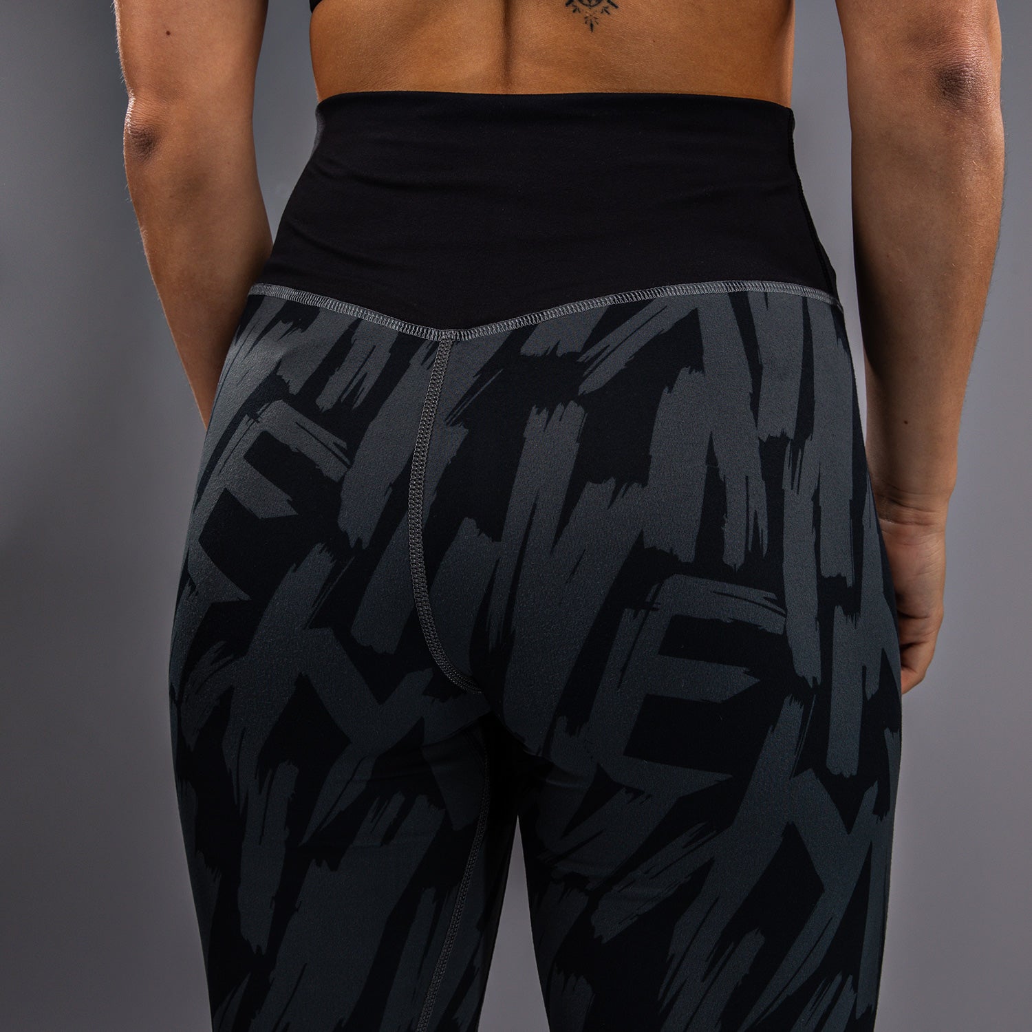 venum-graffiti-frauen-7-8-leggings-urban-kohle image 6