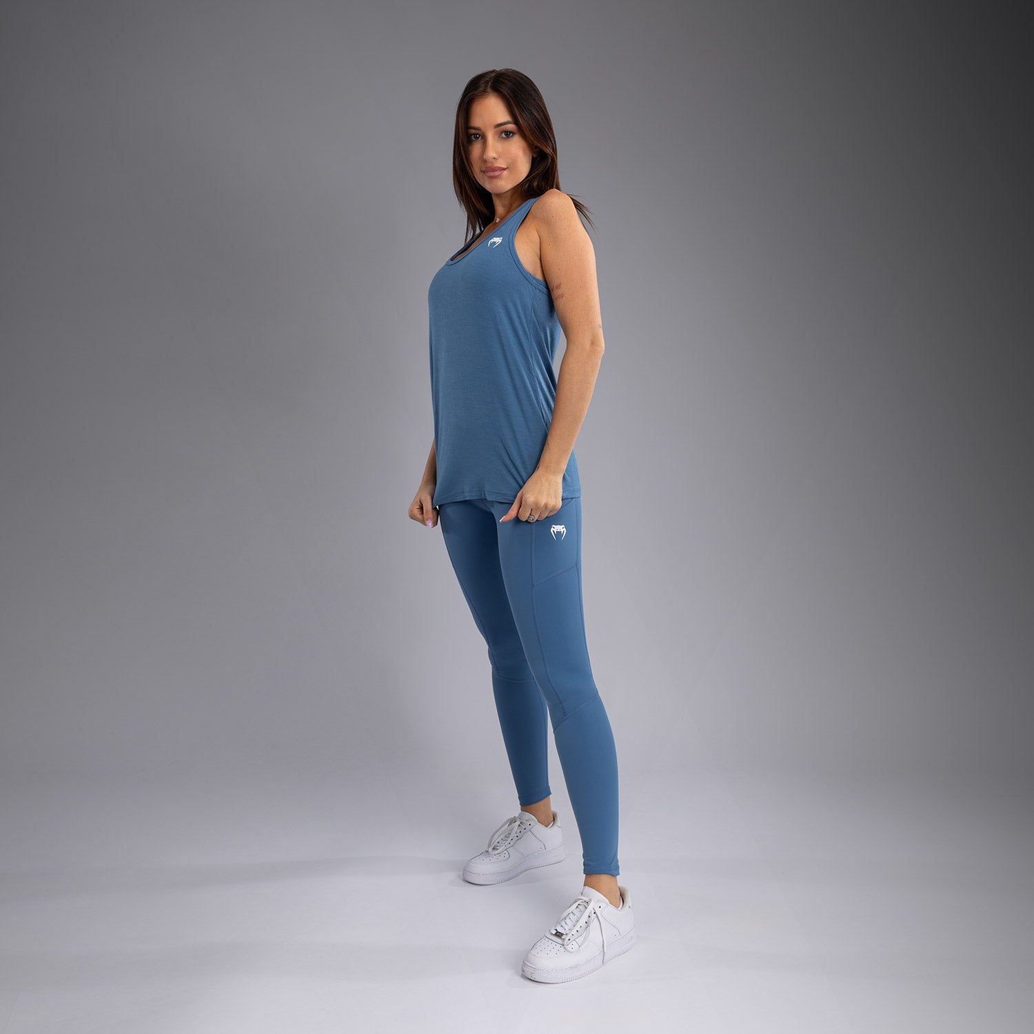 venum-essential-damen-tanktop-sturmblau image 2