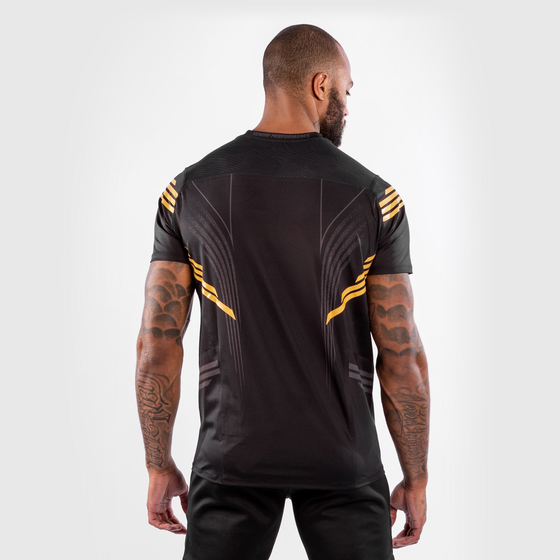 venum-ufc-authentic-fight-night-herren-walkout-trikot-personalisiert-champion image 4
