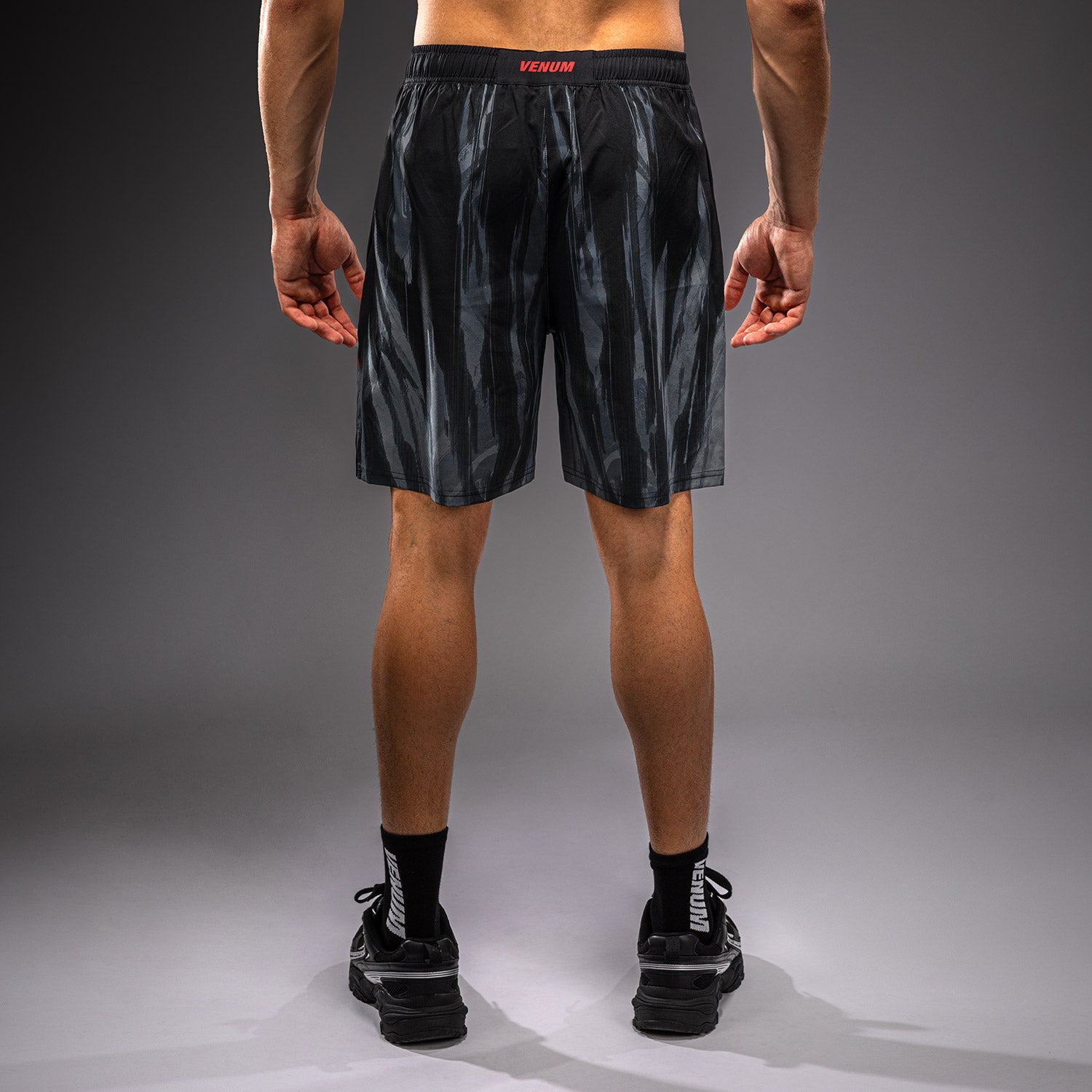 venum-demon-trainingsshorts-schwarz-grau image 5