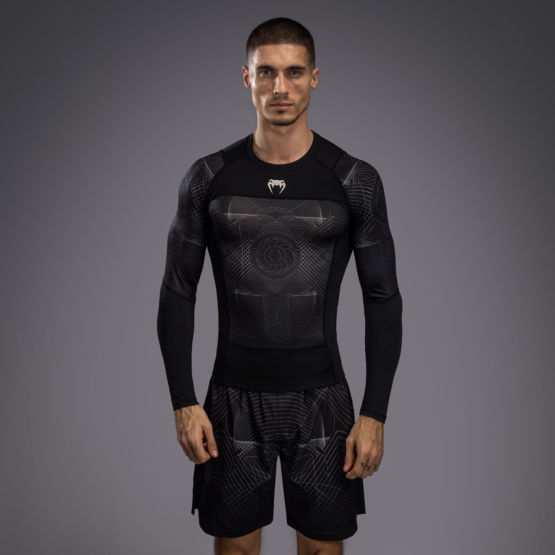 venum-g-fit-air-langarm-rashguard-herren-tiefschwarz-w-stensand image 1