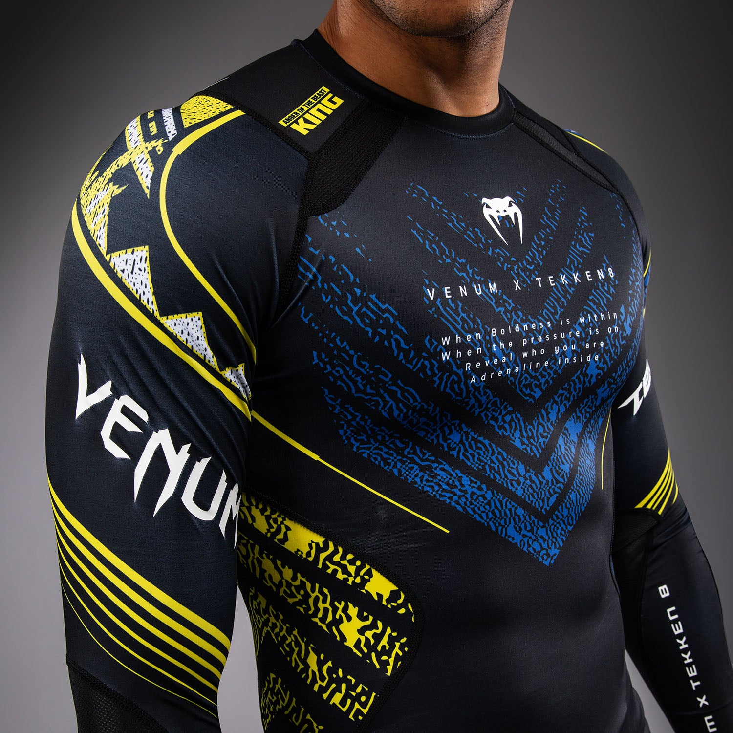 venum-x-tekken-8-langarm-rashguard-king-herren-schwarz-gelb image 5