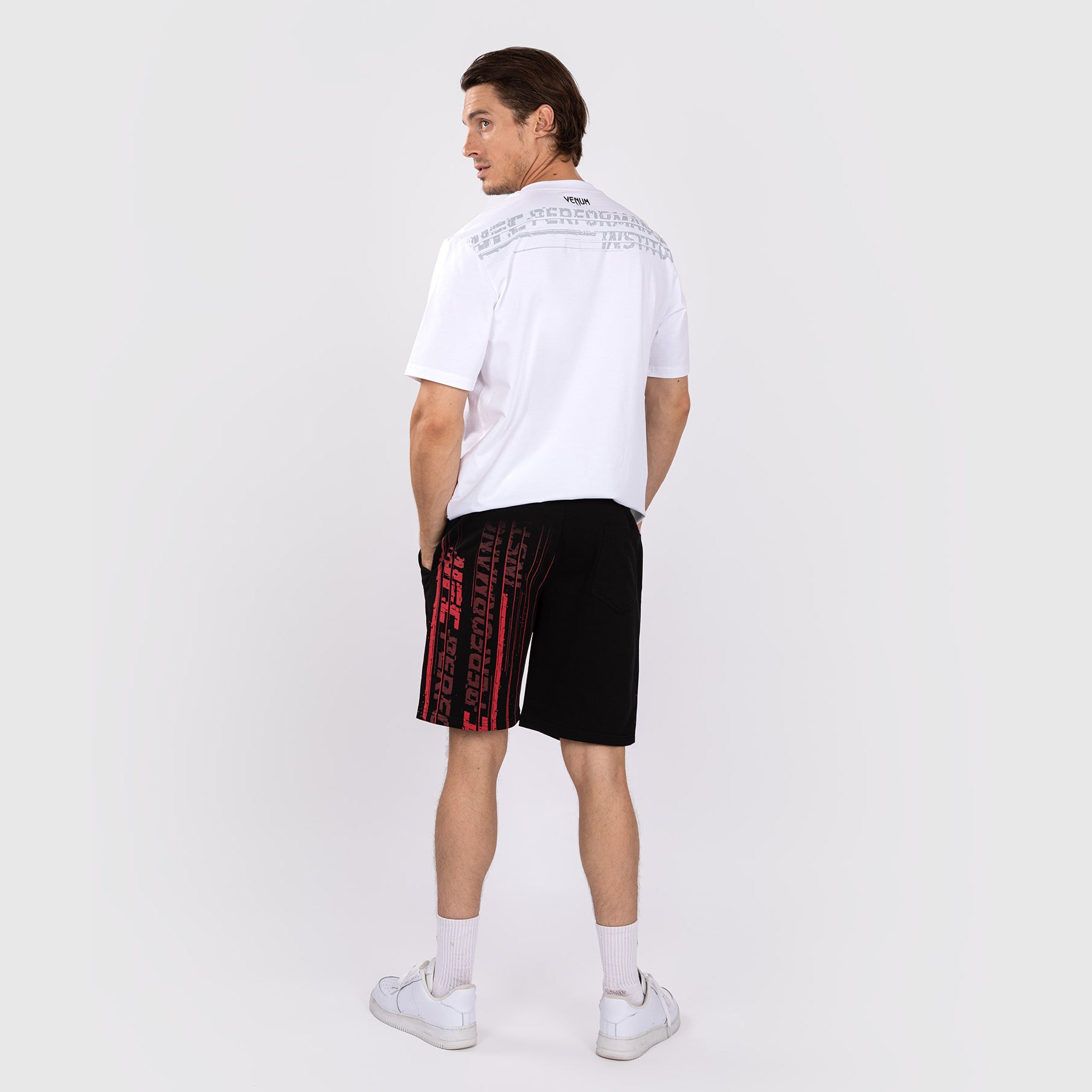 ufc-venum-performance-institute-2-0-baumwoll-short-herren-schwarz-rot image 7