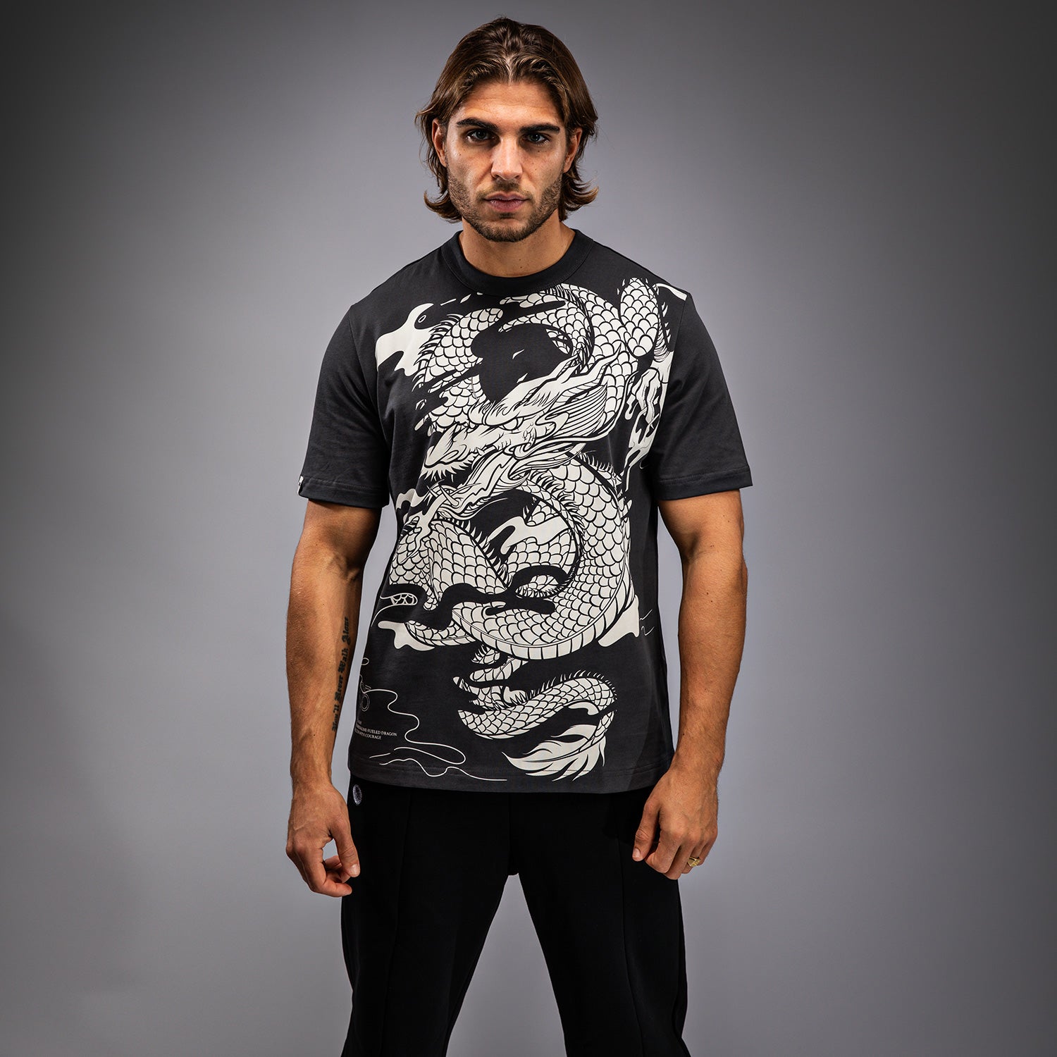 venum-dragon-s-flight-herren-t-shirt-anthrazitgrau-cremewei image 7