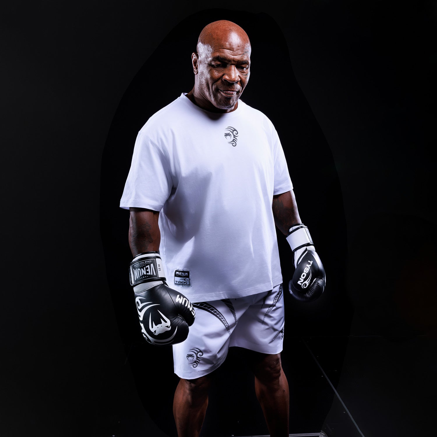 venum-x-mike-tyson-tiger-t-shirt-herren-optisch-wei image 2