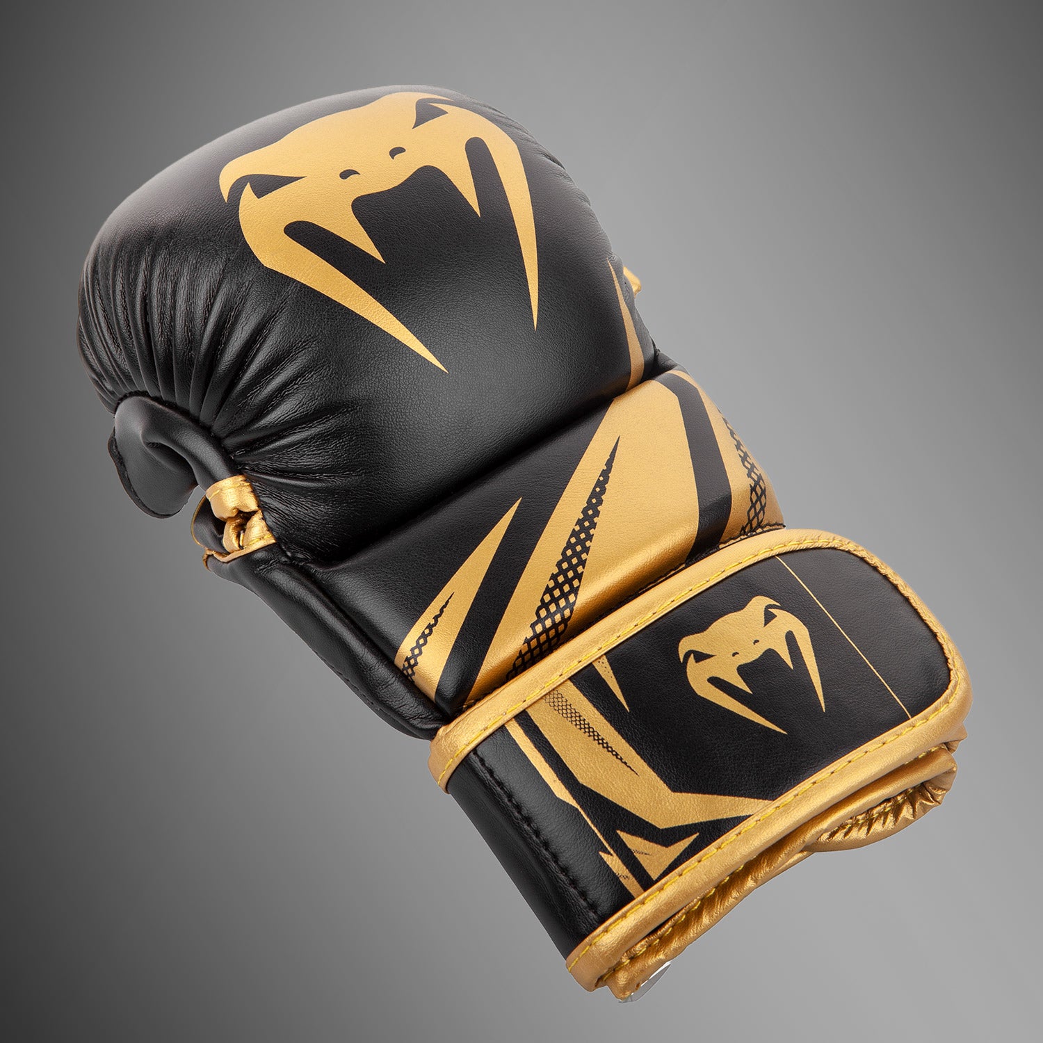 venum-challenger-3-0-mma-sparringhandschuhe-schwarz-gold image 4