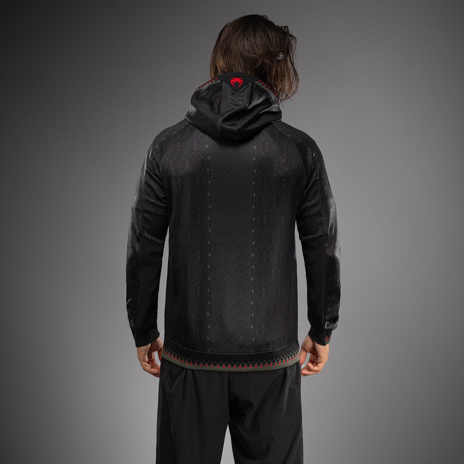 noche-ufc-2-0-by-venum-authentic-fight-night-walkout-hoodie-herren-schwarz image 3