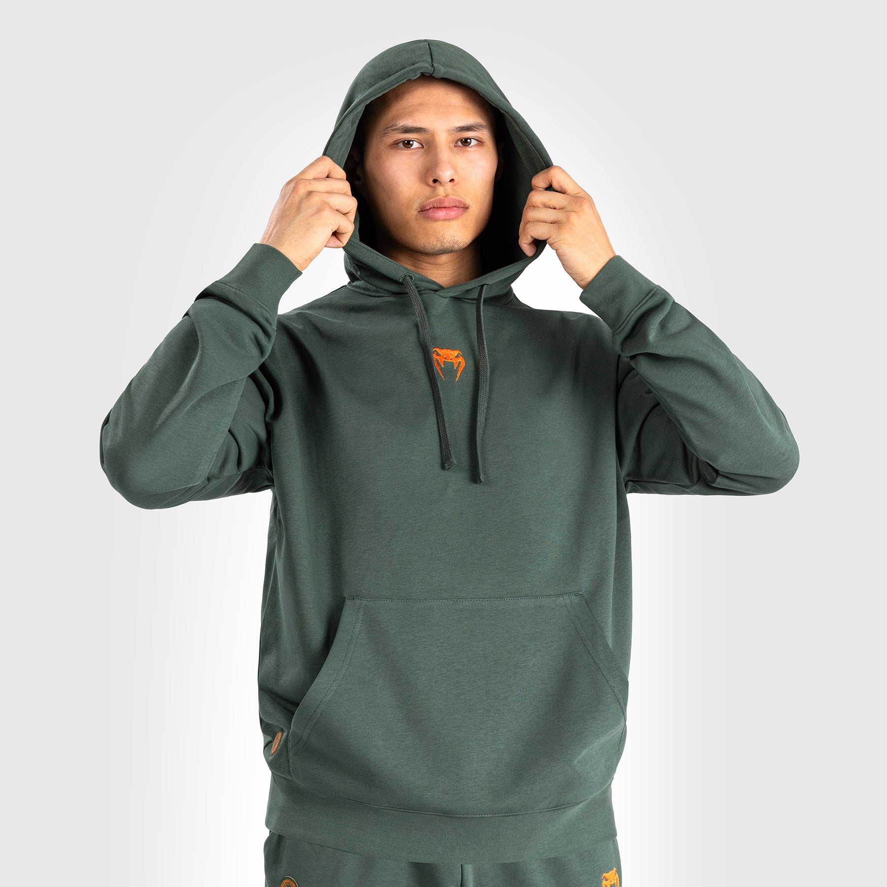 venum-vortex-xl-lite-herren-hoodie-khaki image 2